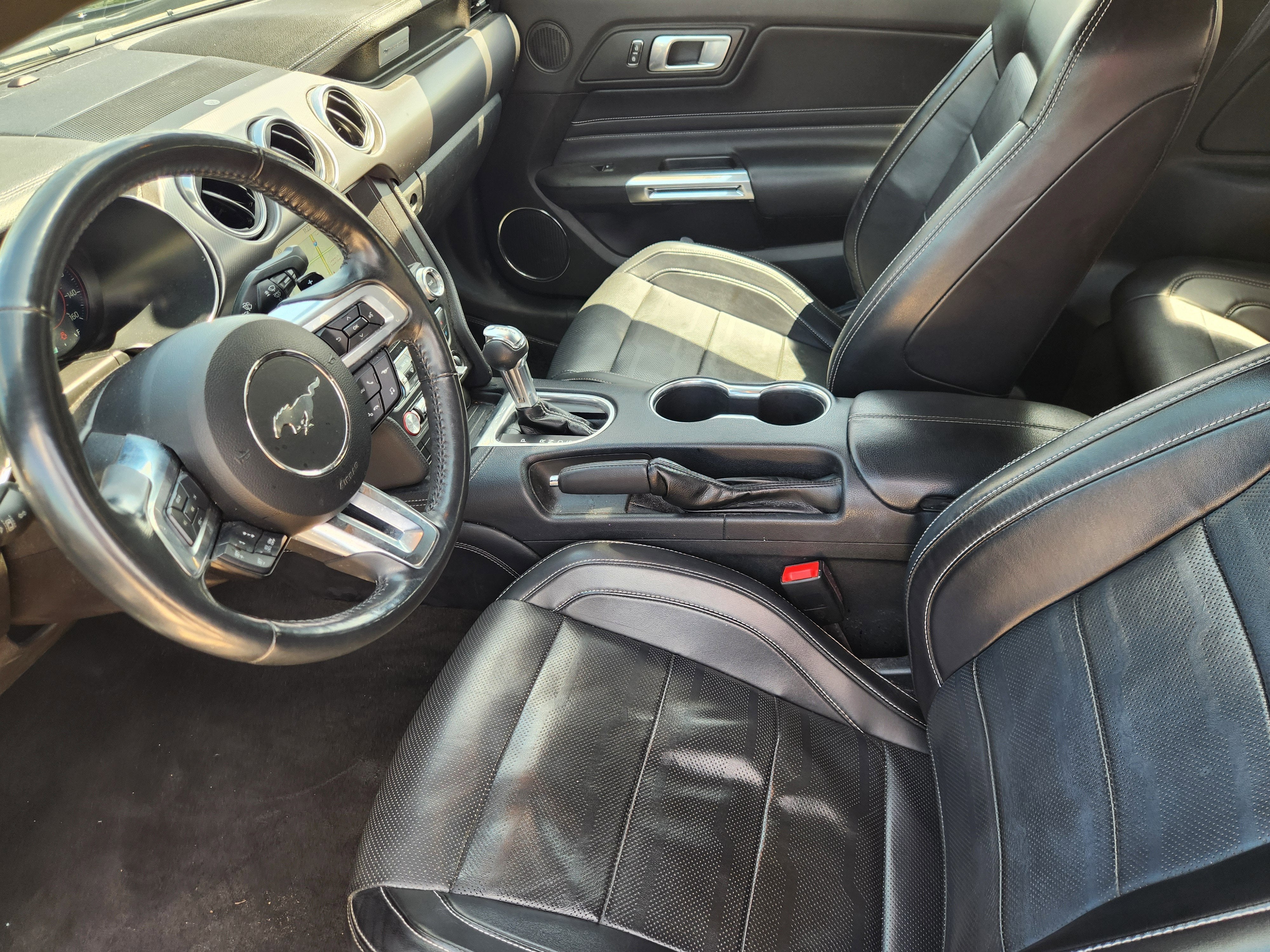 2021 Ford Mustang EcoBoost Premium