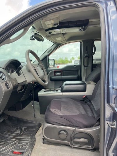 2004 Ford F-150 Lariat