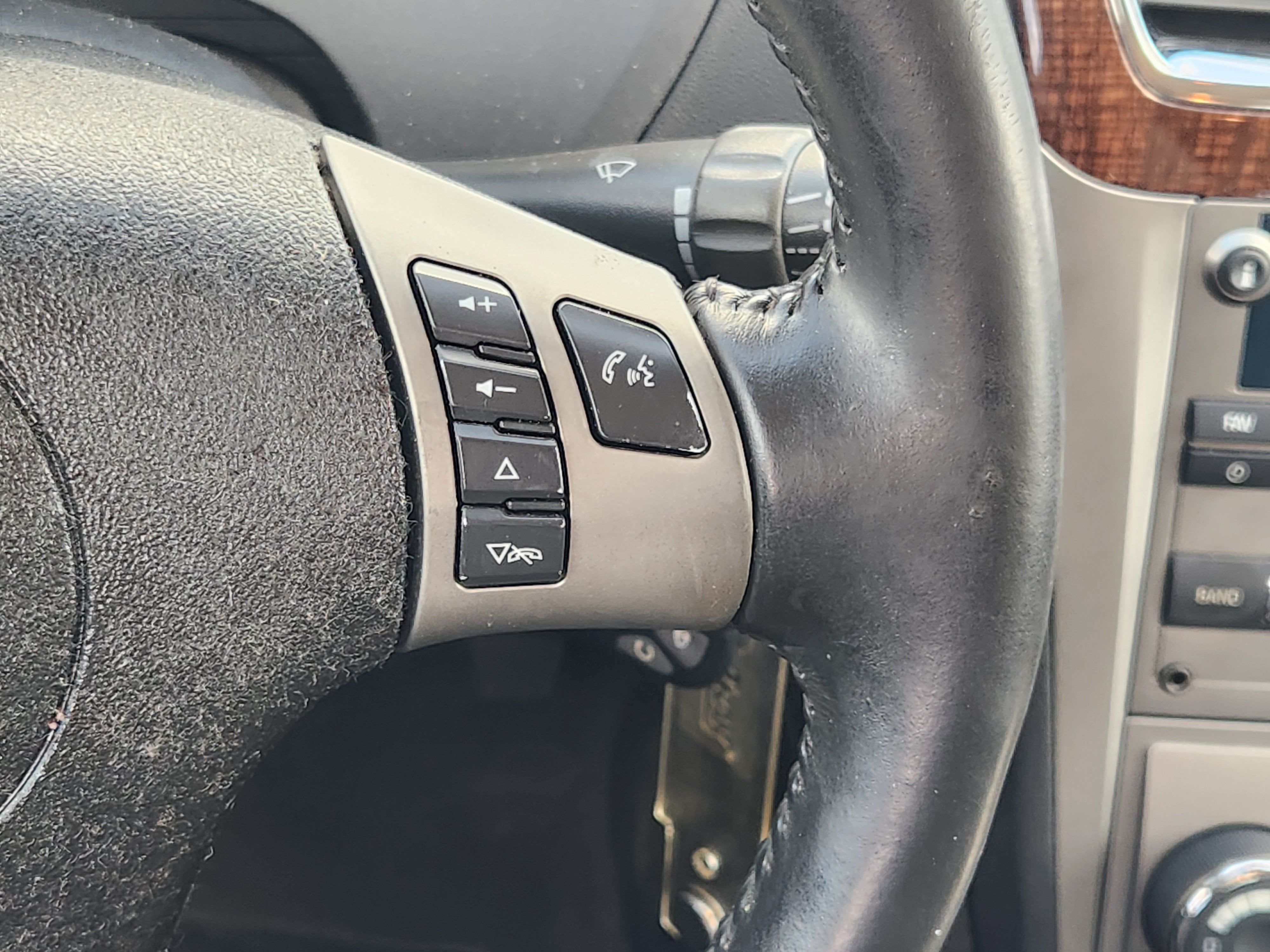 2012 Chevrolet Malibu LTZ w/2LZ