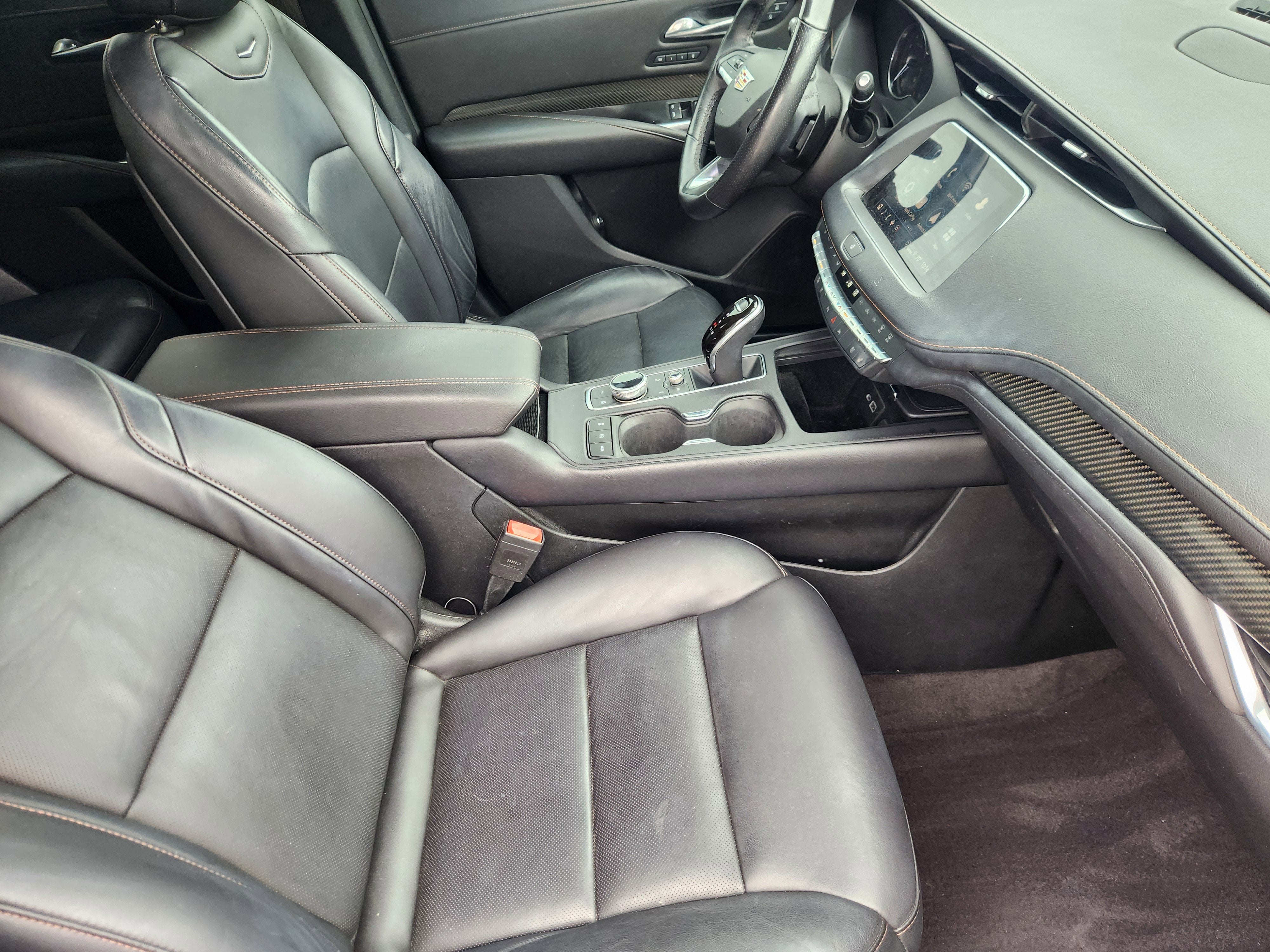 2021 Cadillac XT4 FWD Sport
