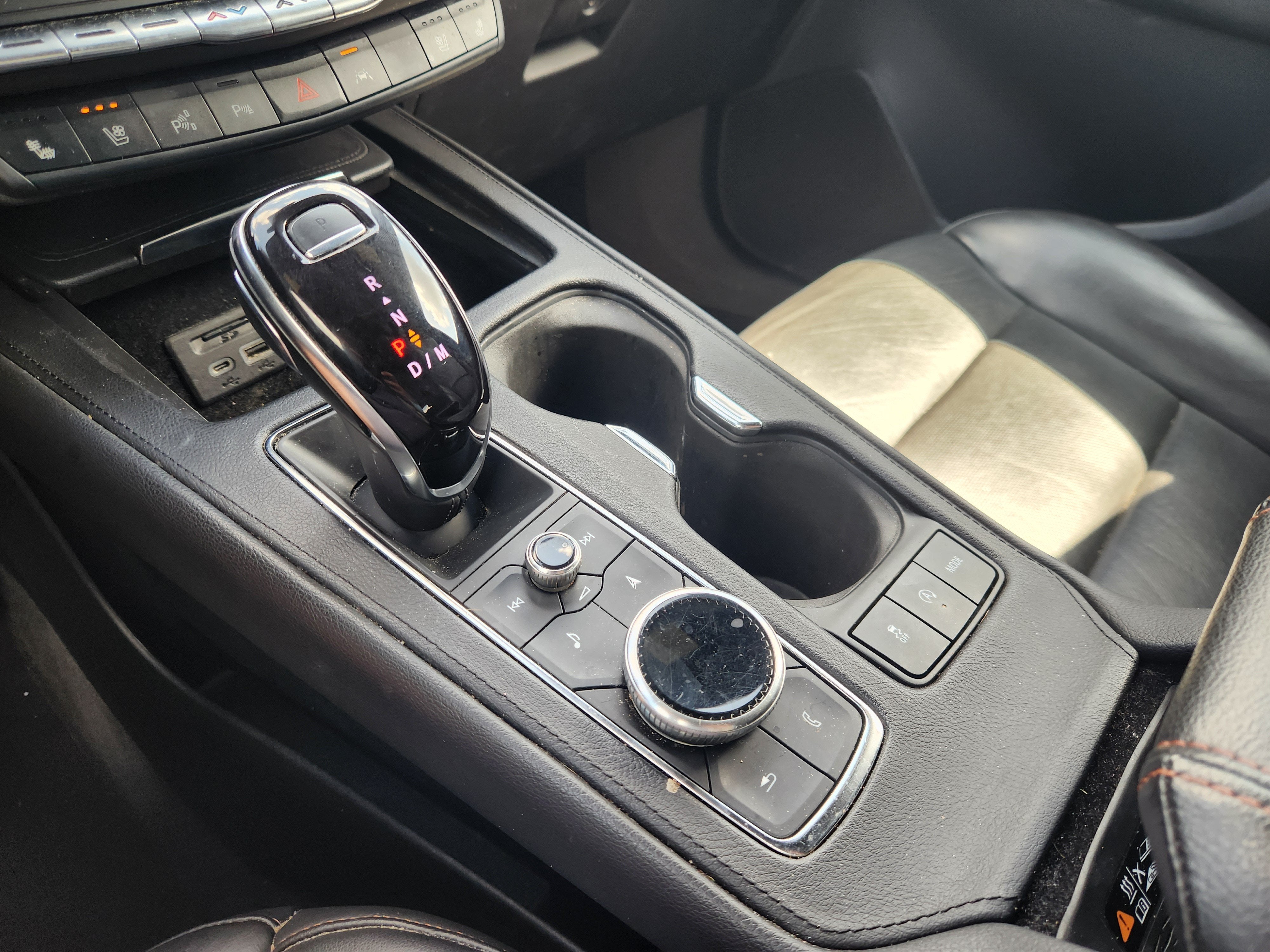 2022 Cadillac XT4 FWD Sport