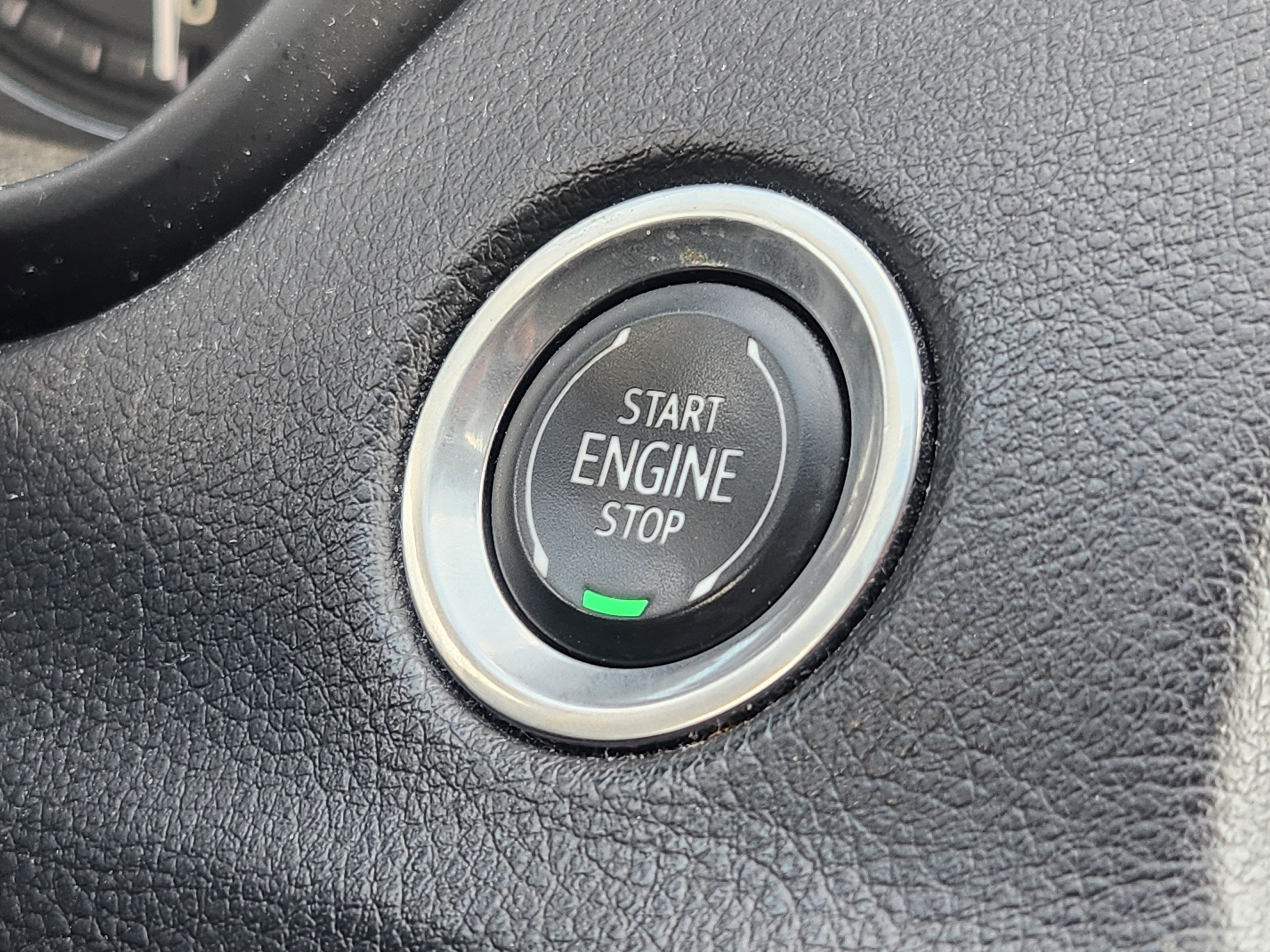 2022 Cadillac XT4 FWD Sport