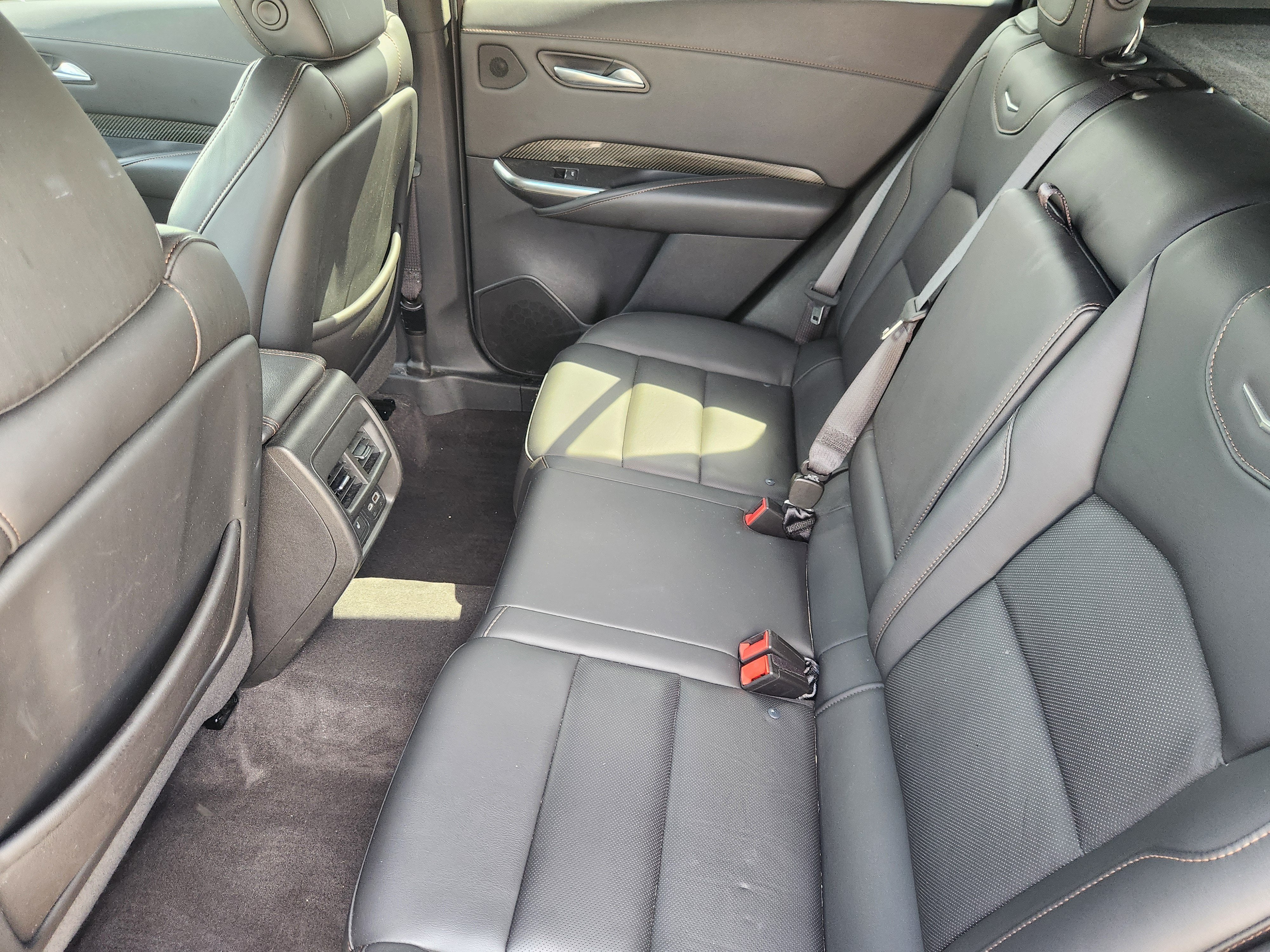 2022 Cadillac XT4 FWD Sport
