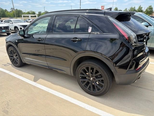 2022 Cadillac XT4 FWD Sport