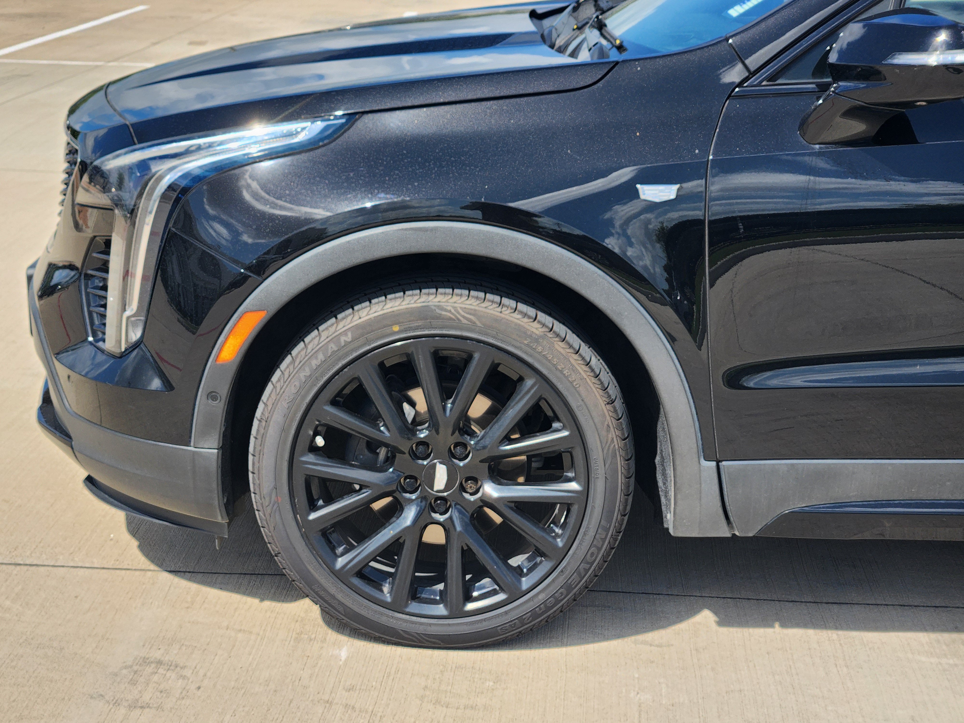 2022 Cadillac XT4 FWD Sport