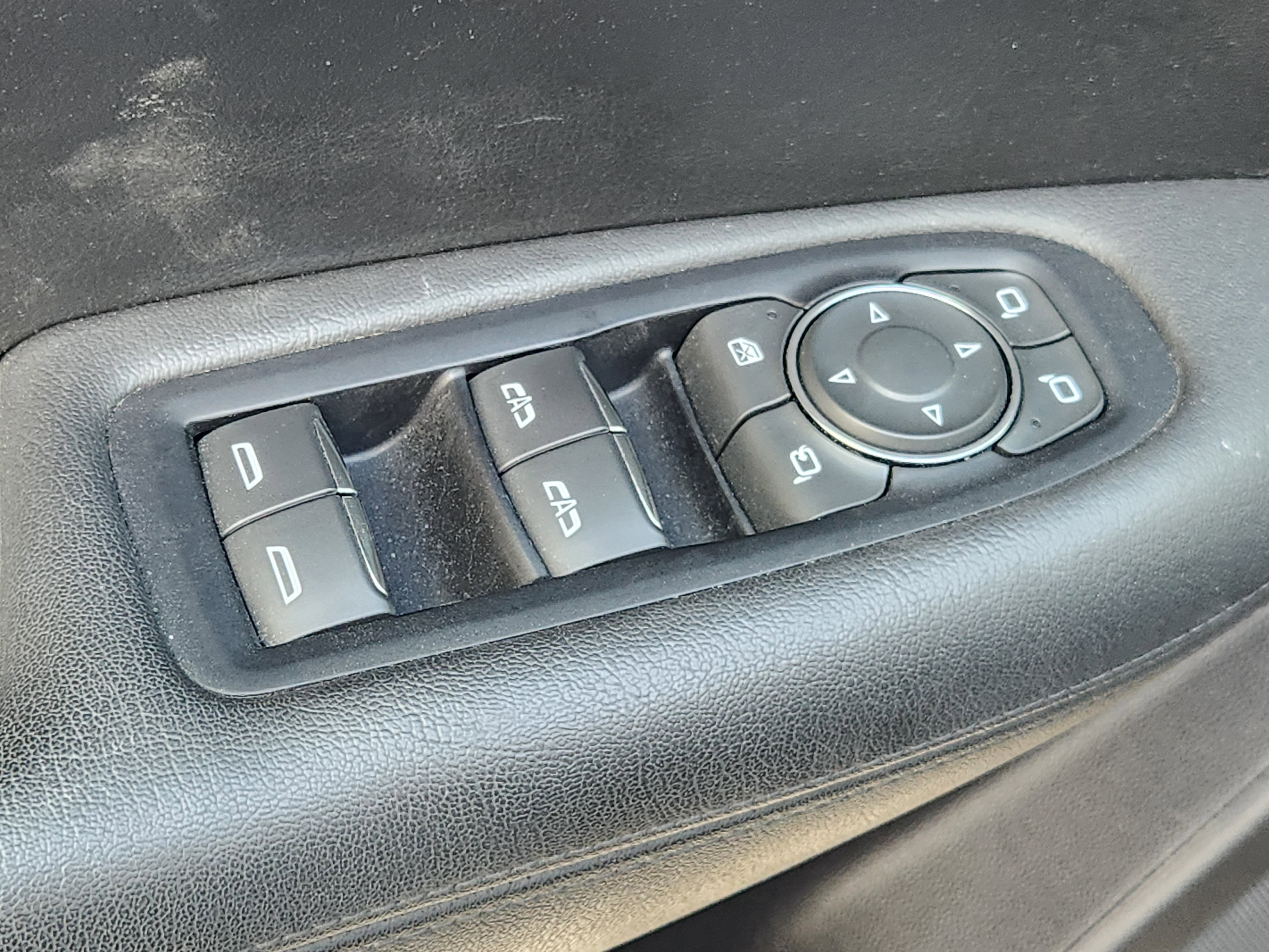 2017 Cadillac XT5 Luxury FWD