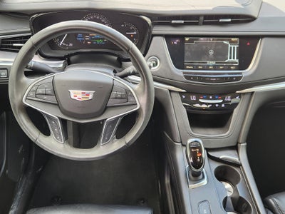 2017 Cadillac XT5 Luxury FWD