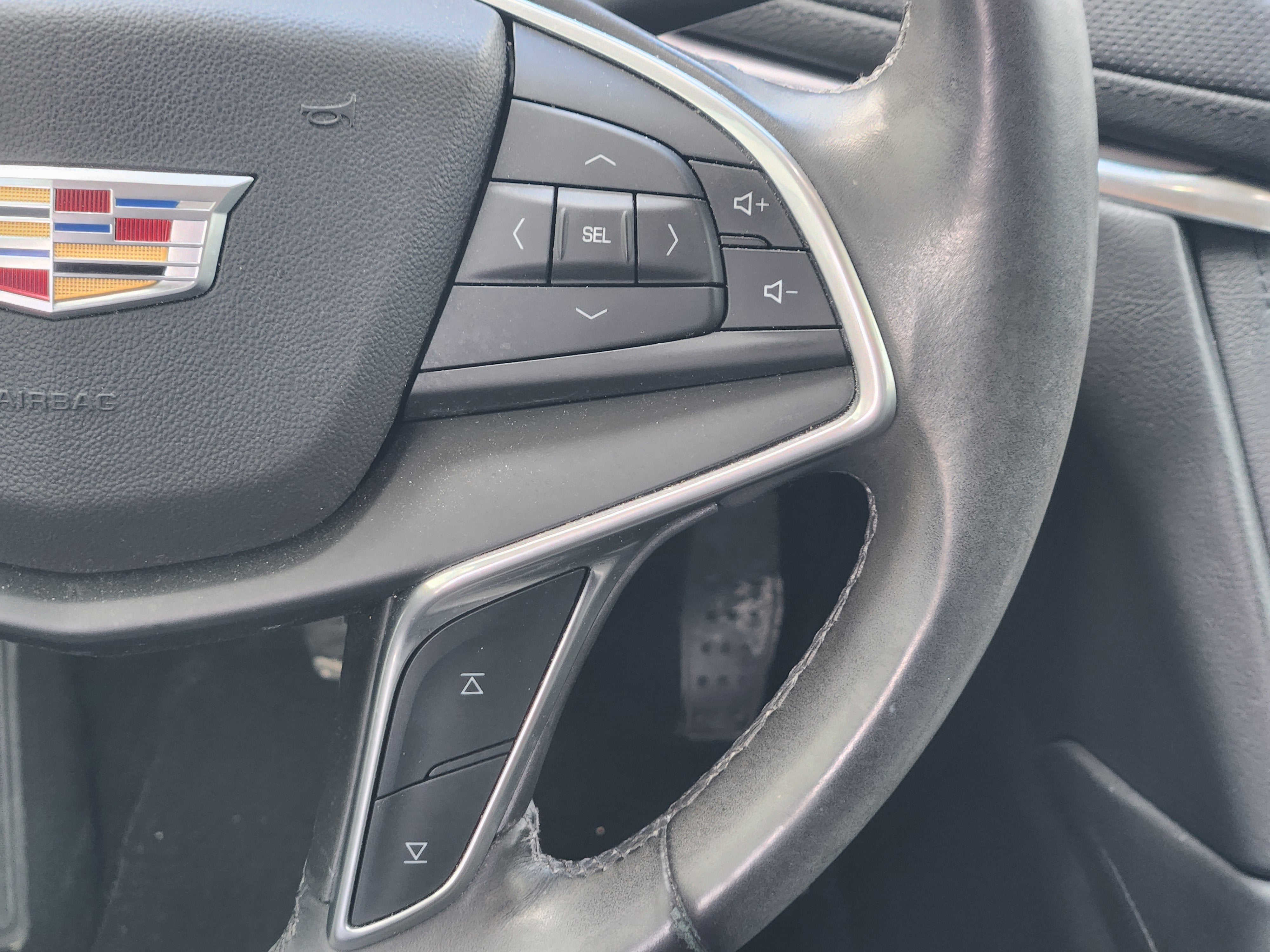 2017 Cadillac XT5 Luxury FWD