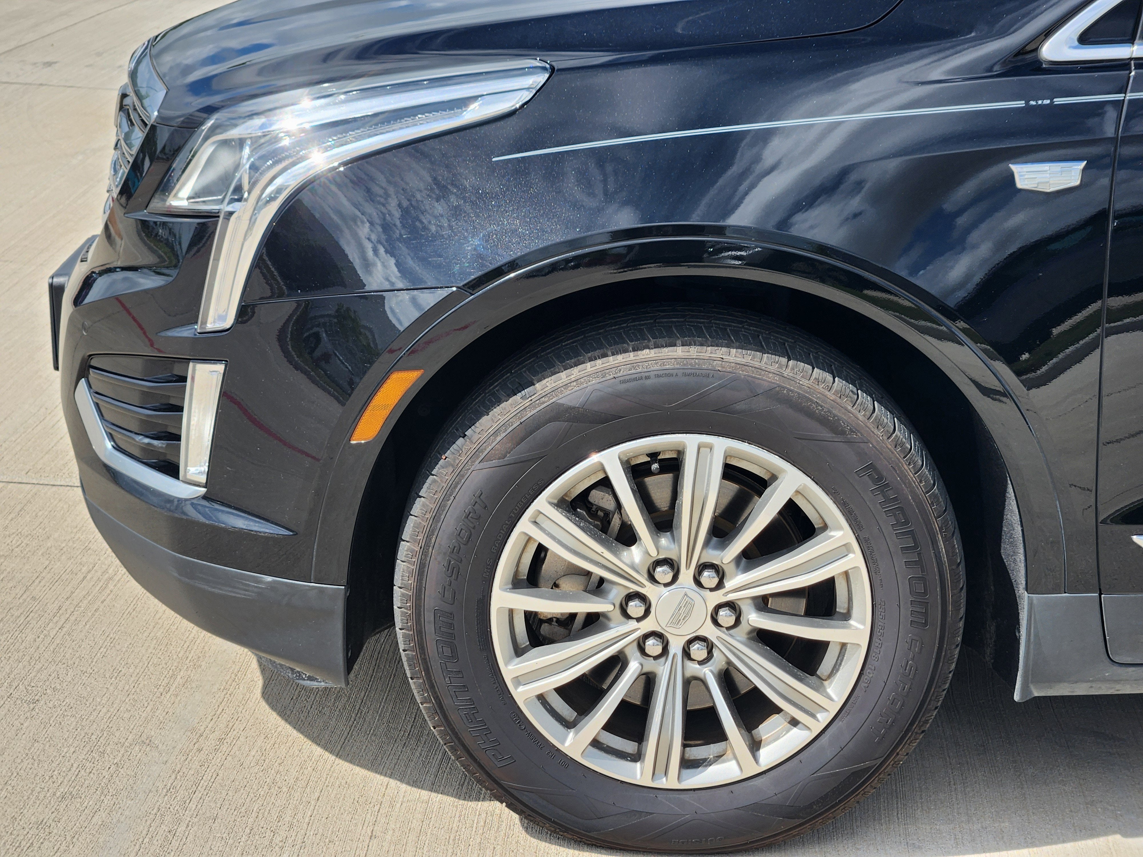 2017 Cadillac XT5 Luxury FWD