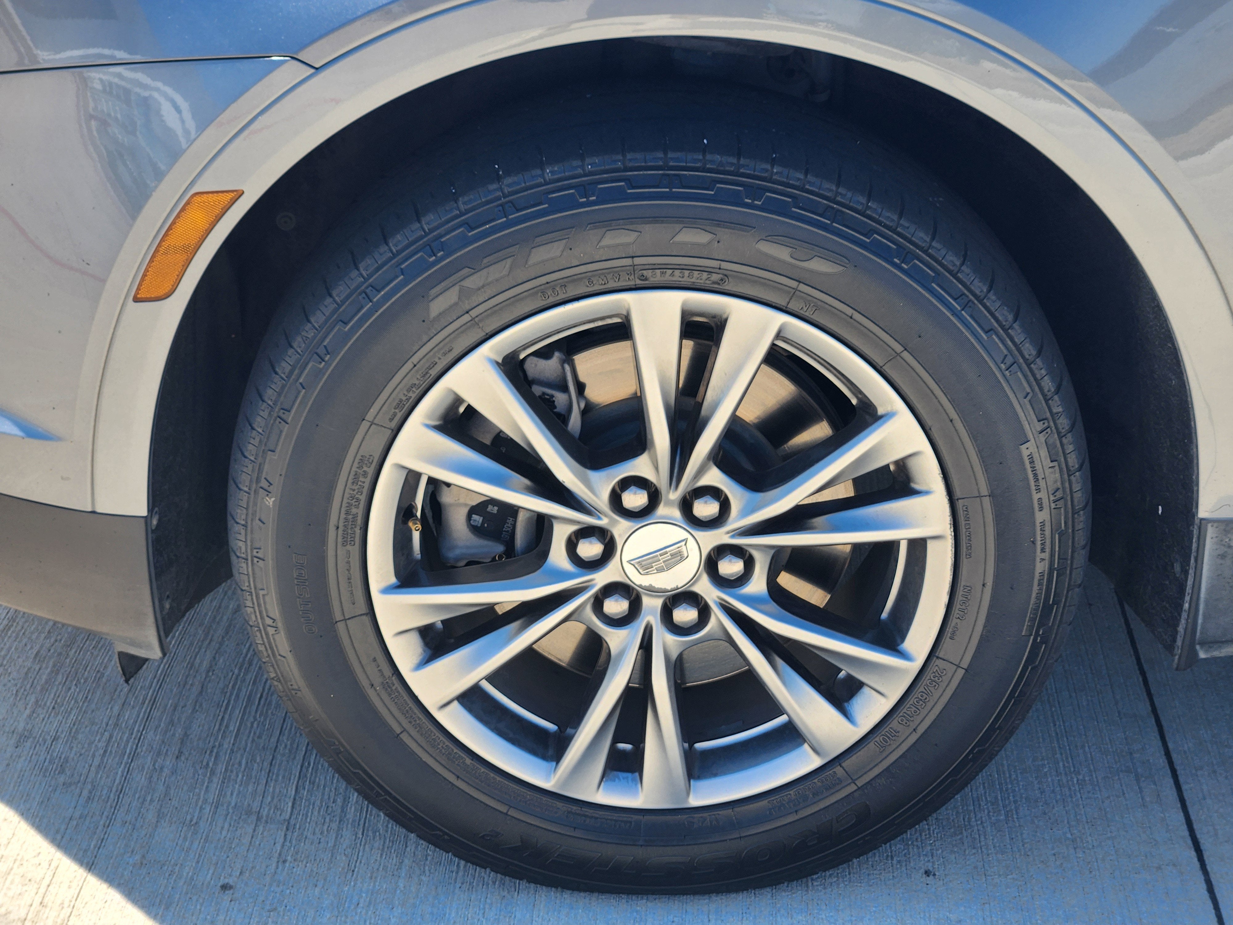 2021 Cadillac XT5 FWD Premium Luxury