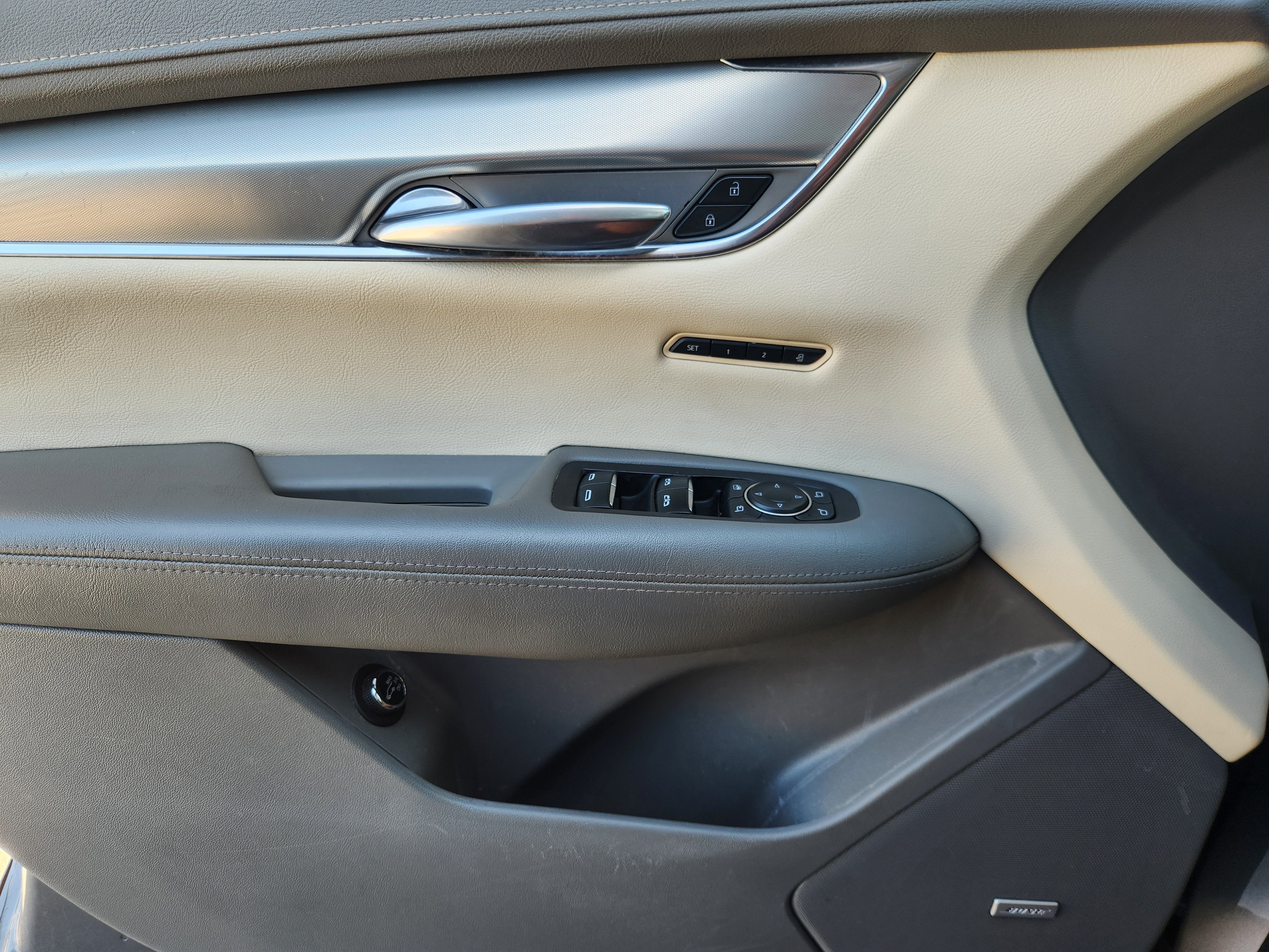 2021 Cadillac XT5 FWD Premium Luxury