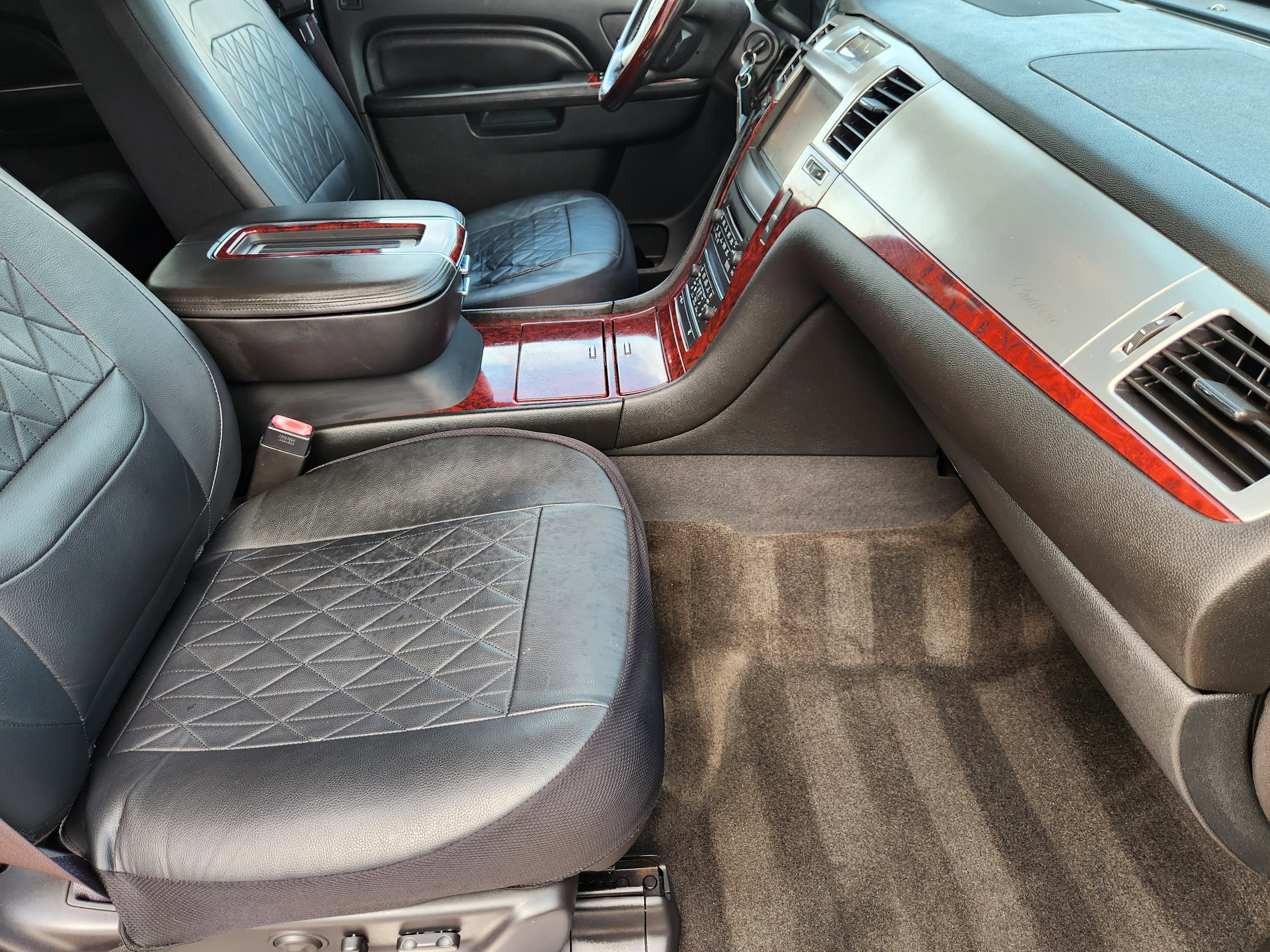 2013 Cadillac Escalade Premium