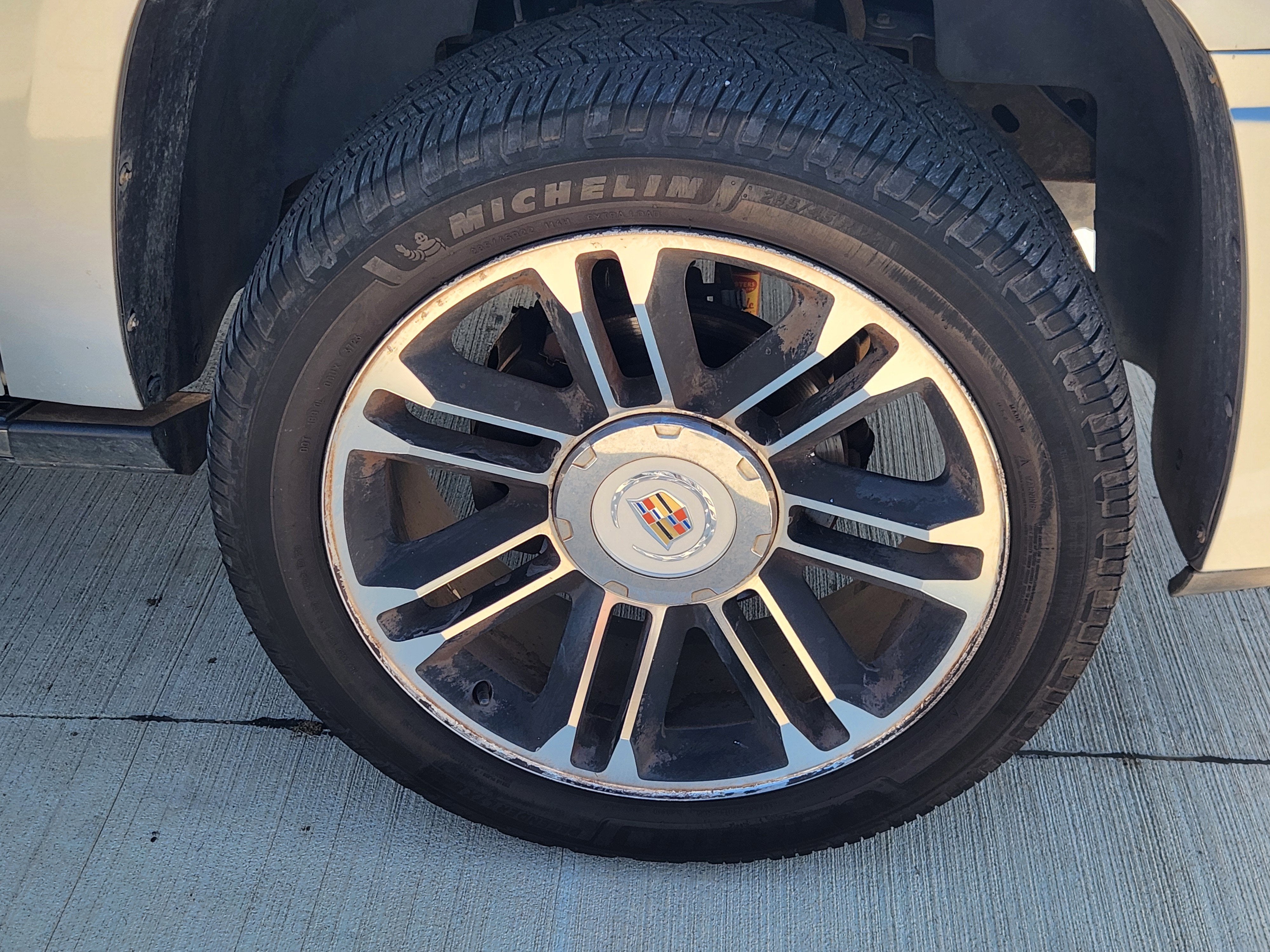 2013 Cadillac Escalade Premium