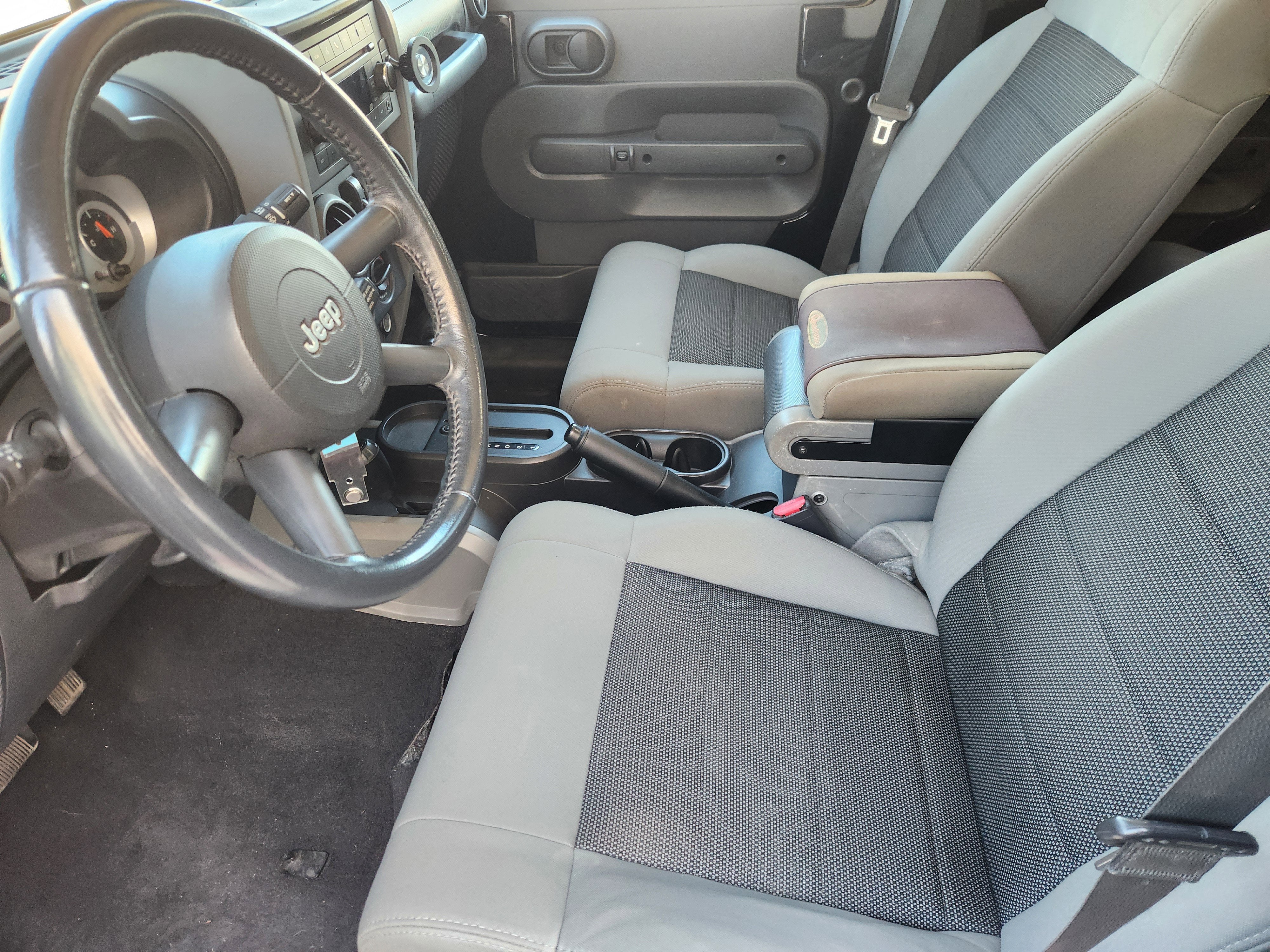 2010 Jeep Wrangler Unlimited Sport