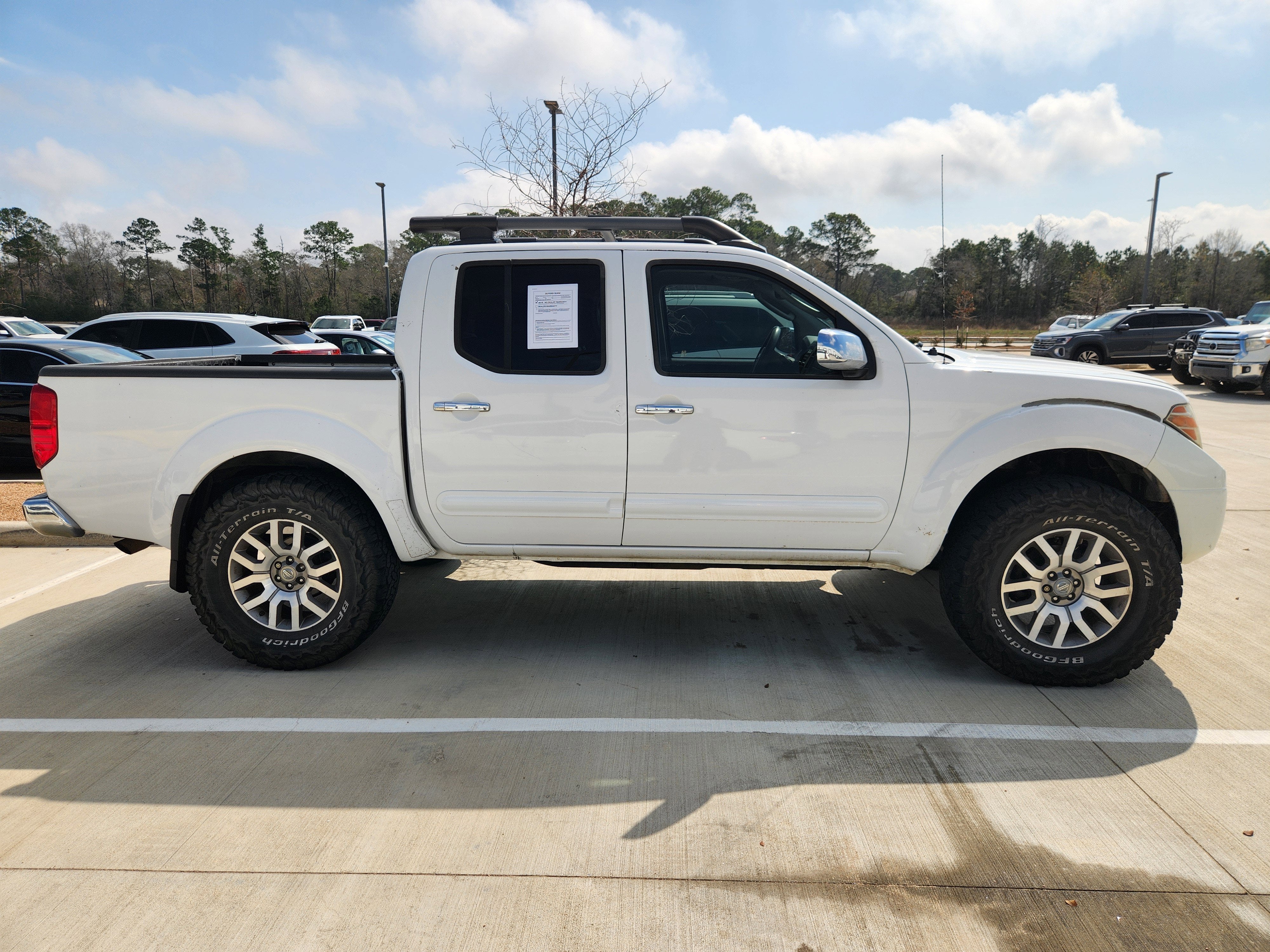 2011 Nissan Frontier SL