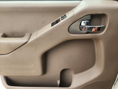2017 Nissan Frontier SV V6