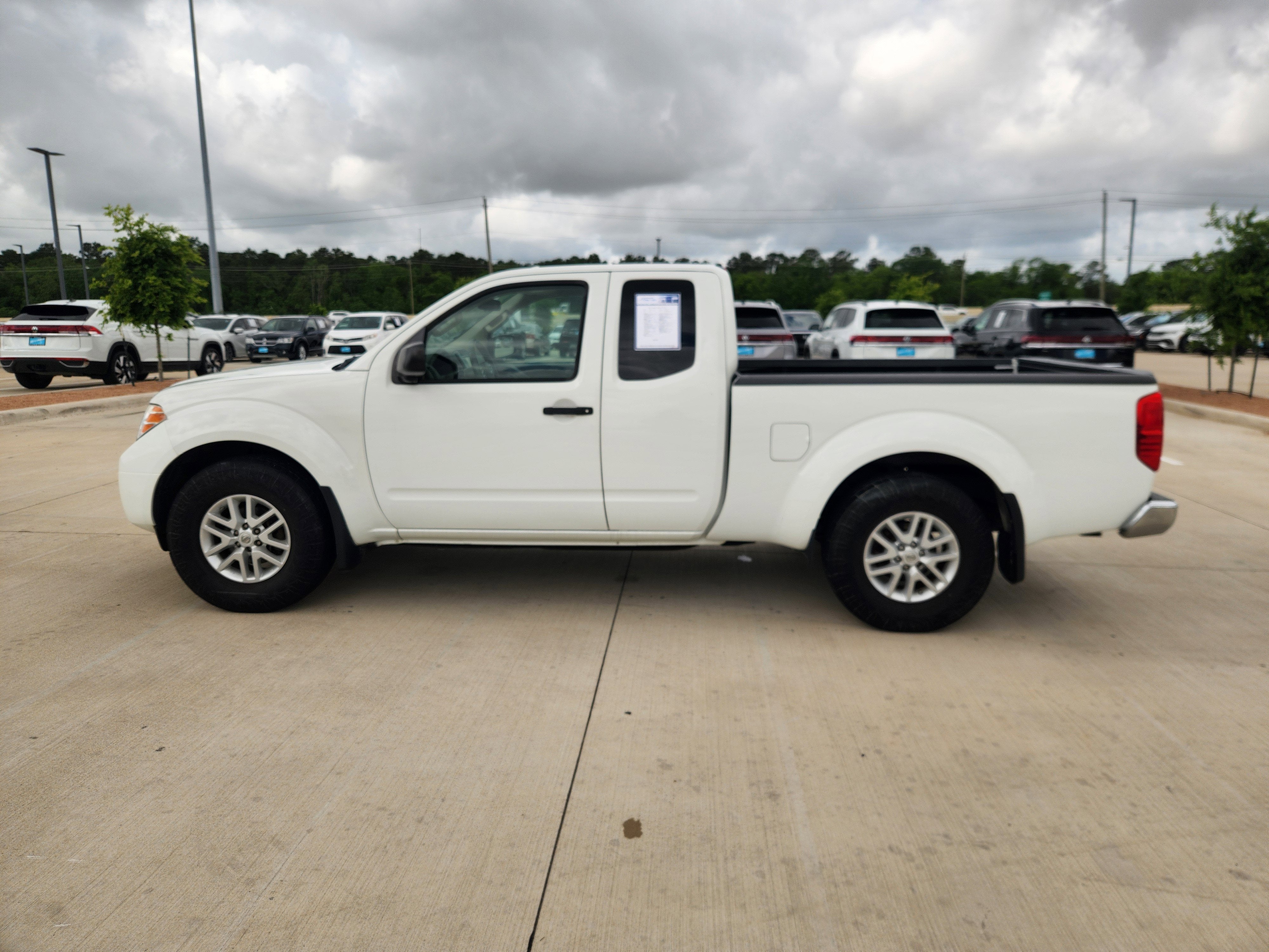 2017 Nissan Frontier SV V6