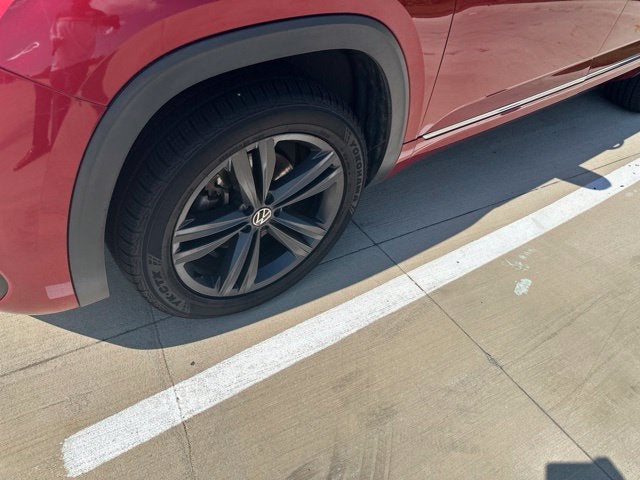 2020 Volkswagen Atlas Cross Sport Base