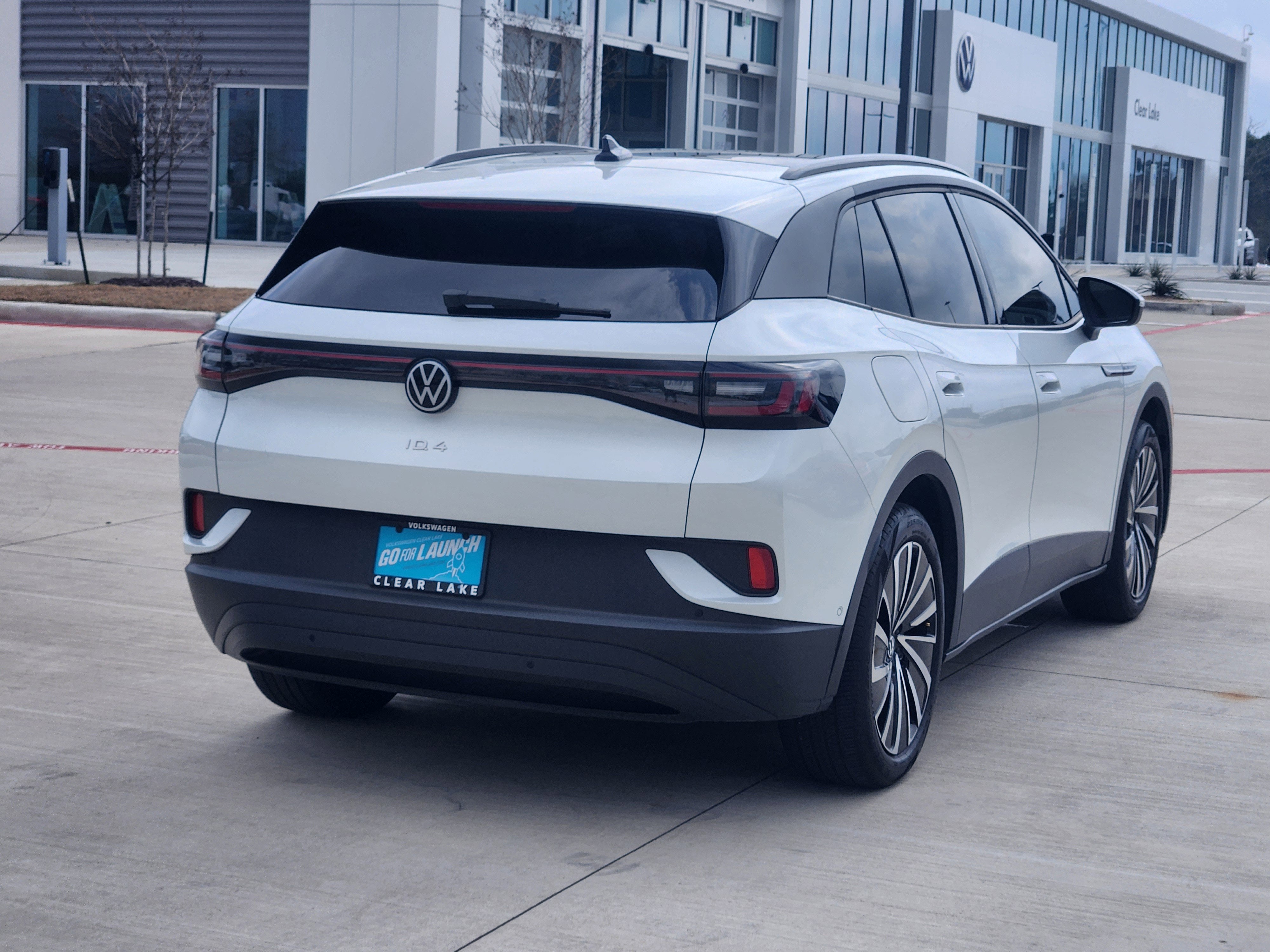 2024 Volkswagen ID.4 S