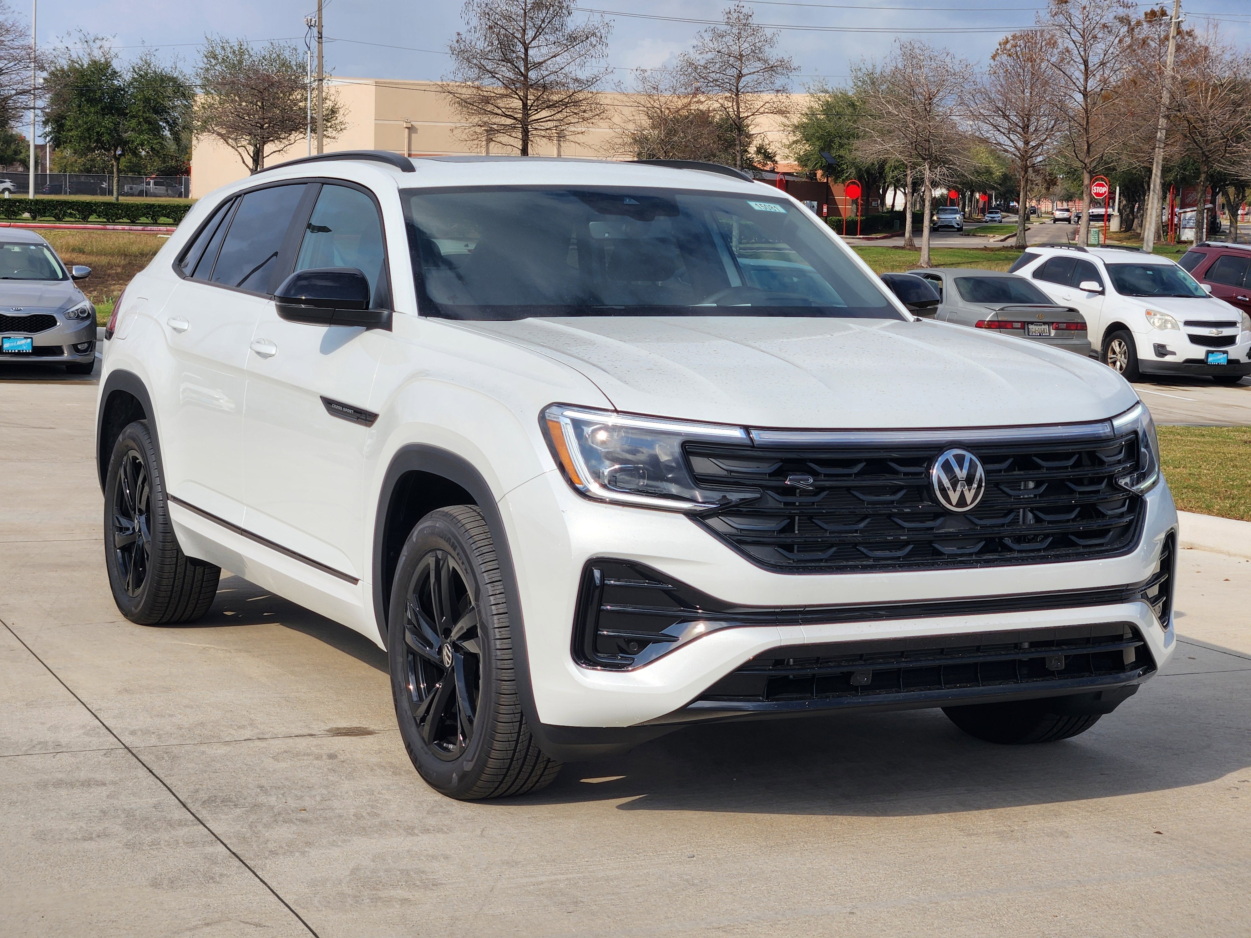 2026 Volkswagen Atlas Cross Sport 2.0T SEL R-Line Black