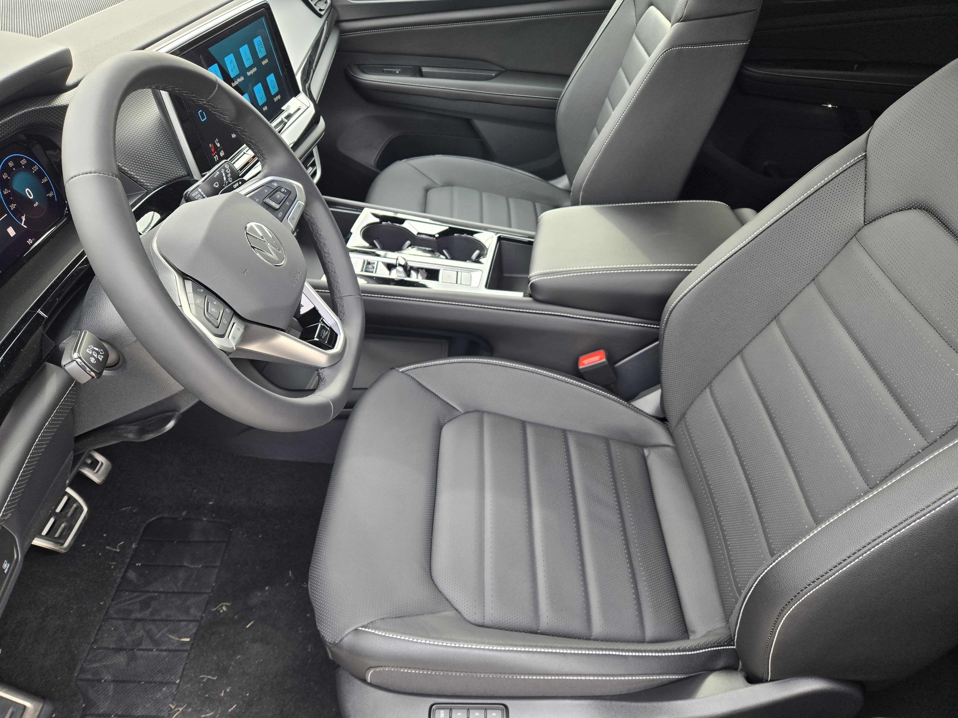 2026 Volkswagen Atlas Cross Sport 2.0T SEL R-Line Black