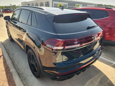 2026 Volkswagen Atlas Cross Sport 2.0T SEL R-Line Black