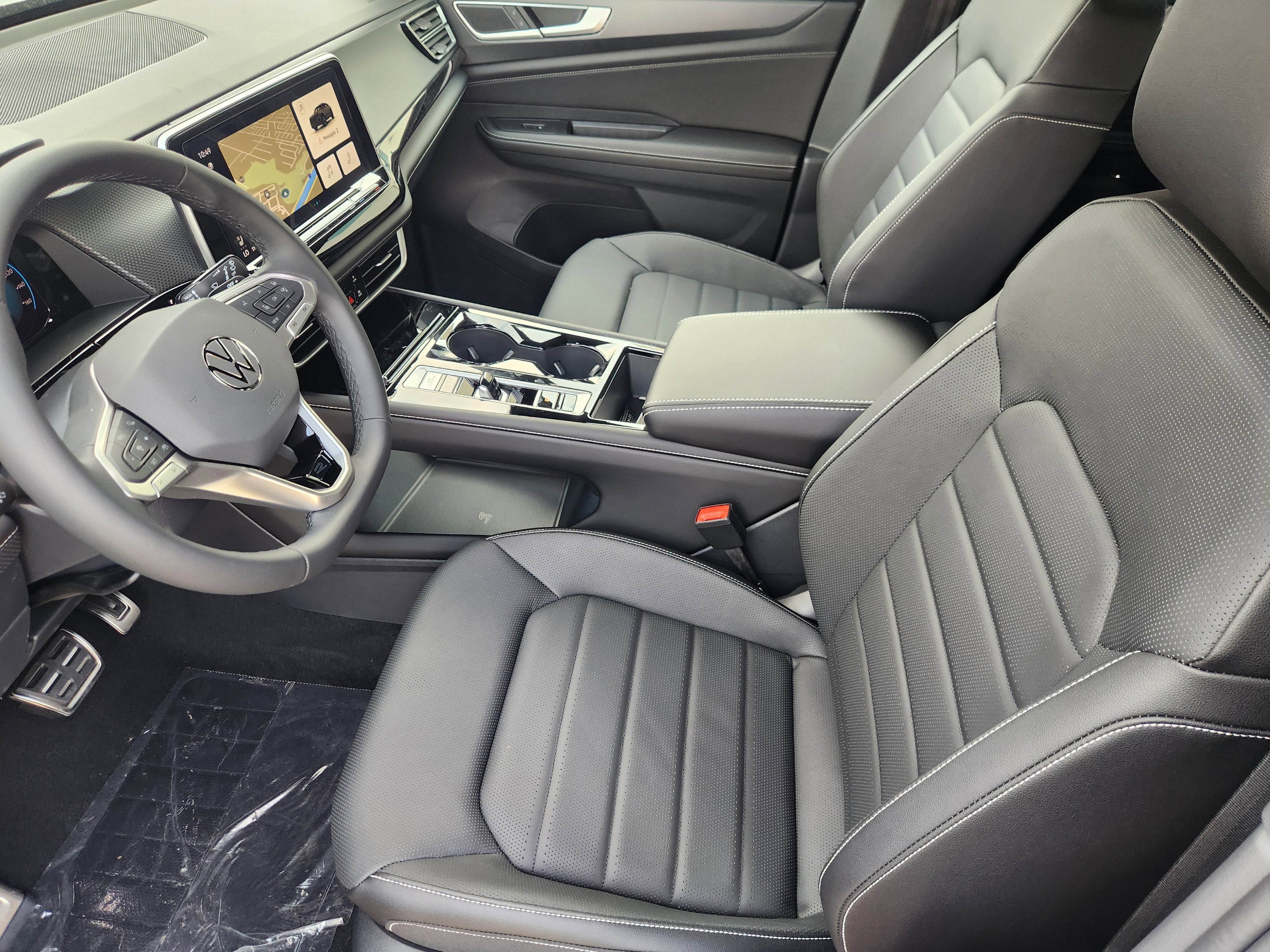 2026 Volkswagen Atlas Cross Sport 2.0T SEL R-Line Black