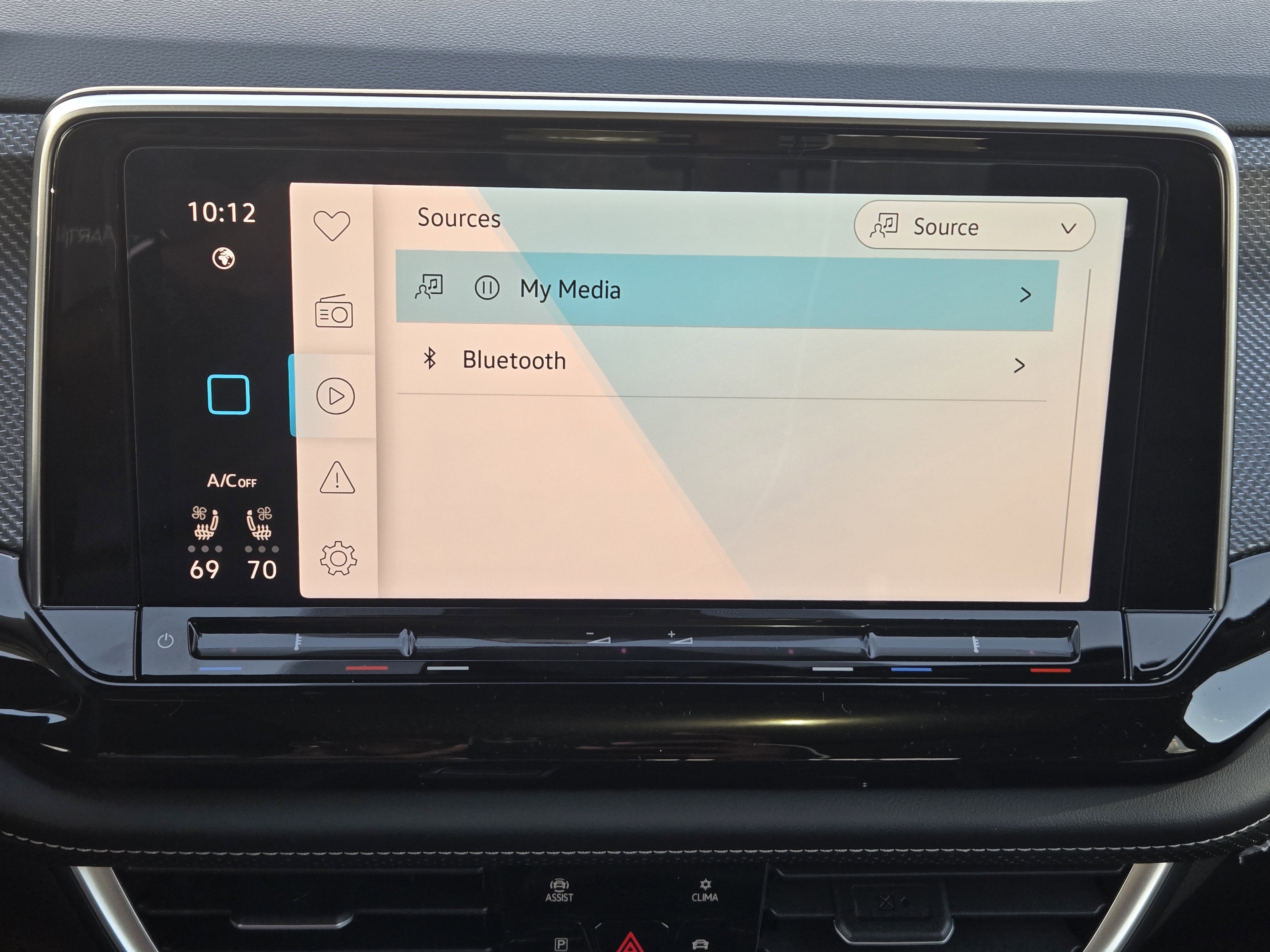 2026 Volkswagen Atlas Cross Sport 2.0T SEL R-Line Black