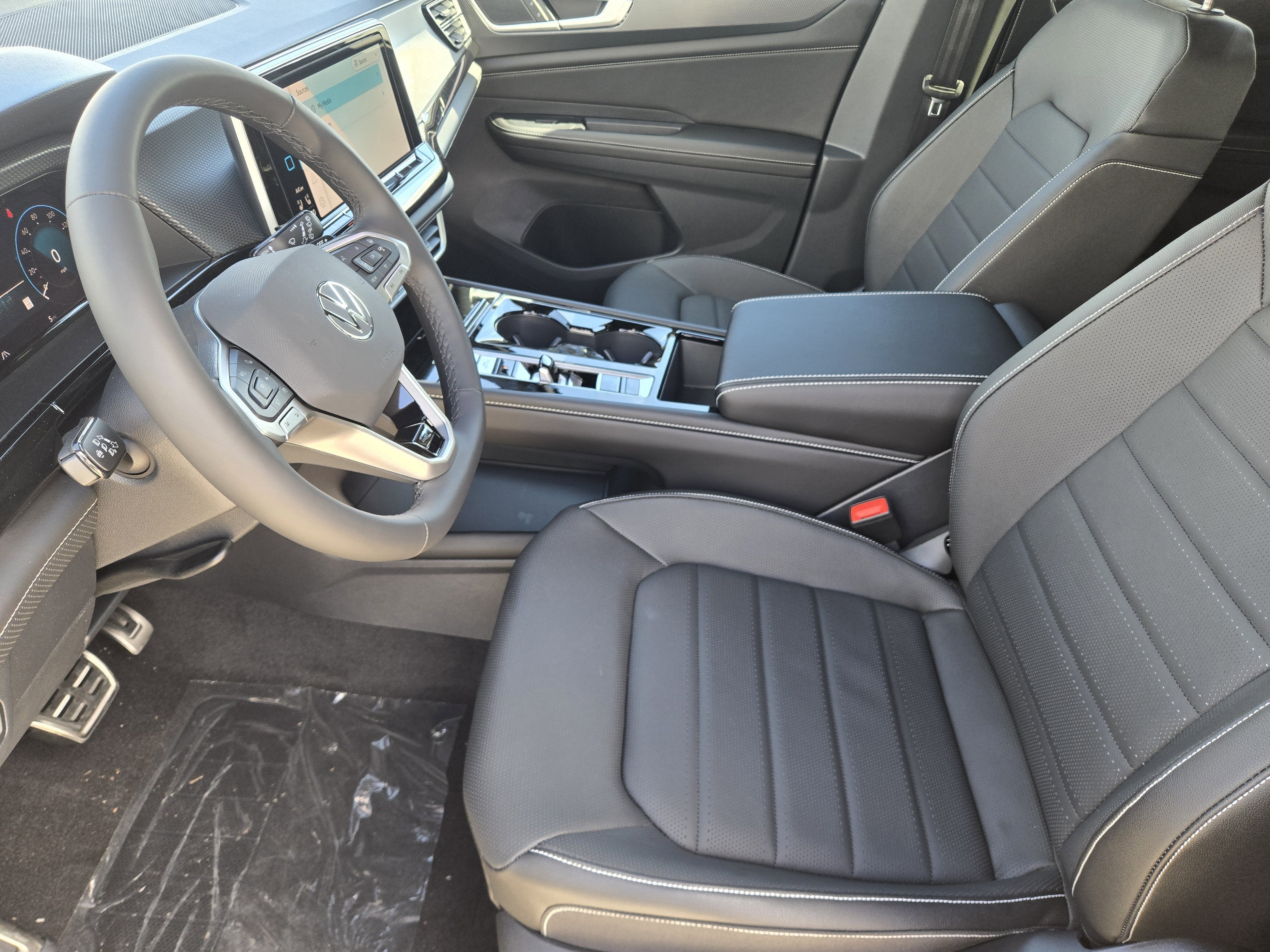 2026 Volkswagen Atlas Cross Sport 2.0T SEL R-Line Black