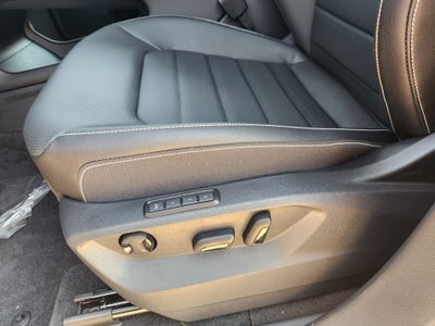 2026 Volkswagen Atlas Cross Sport 2.0T SEL