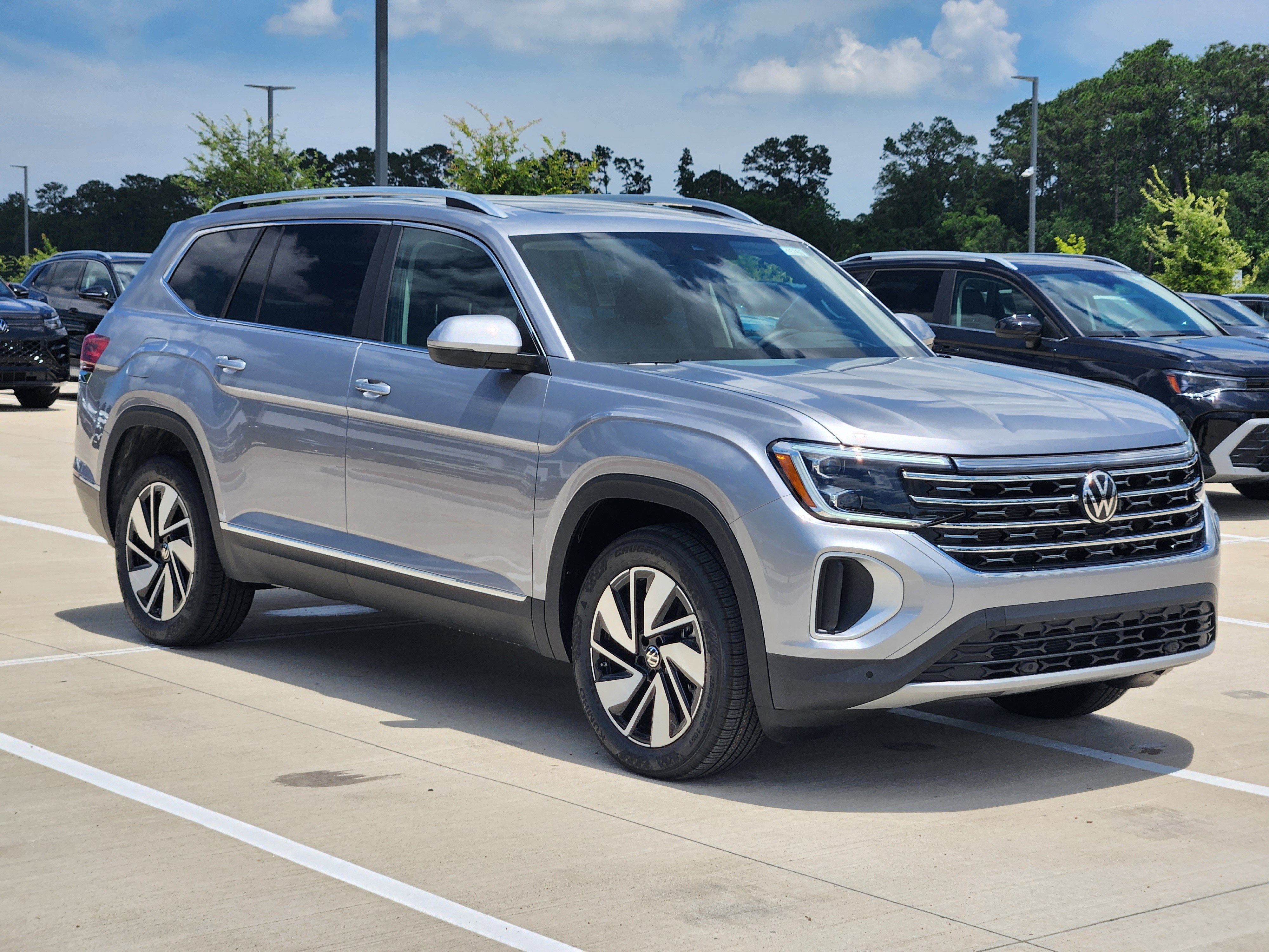 2026 Volkswagen Atlas 2.0T SEL