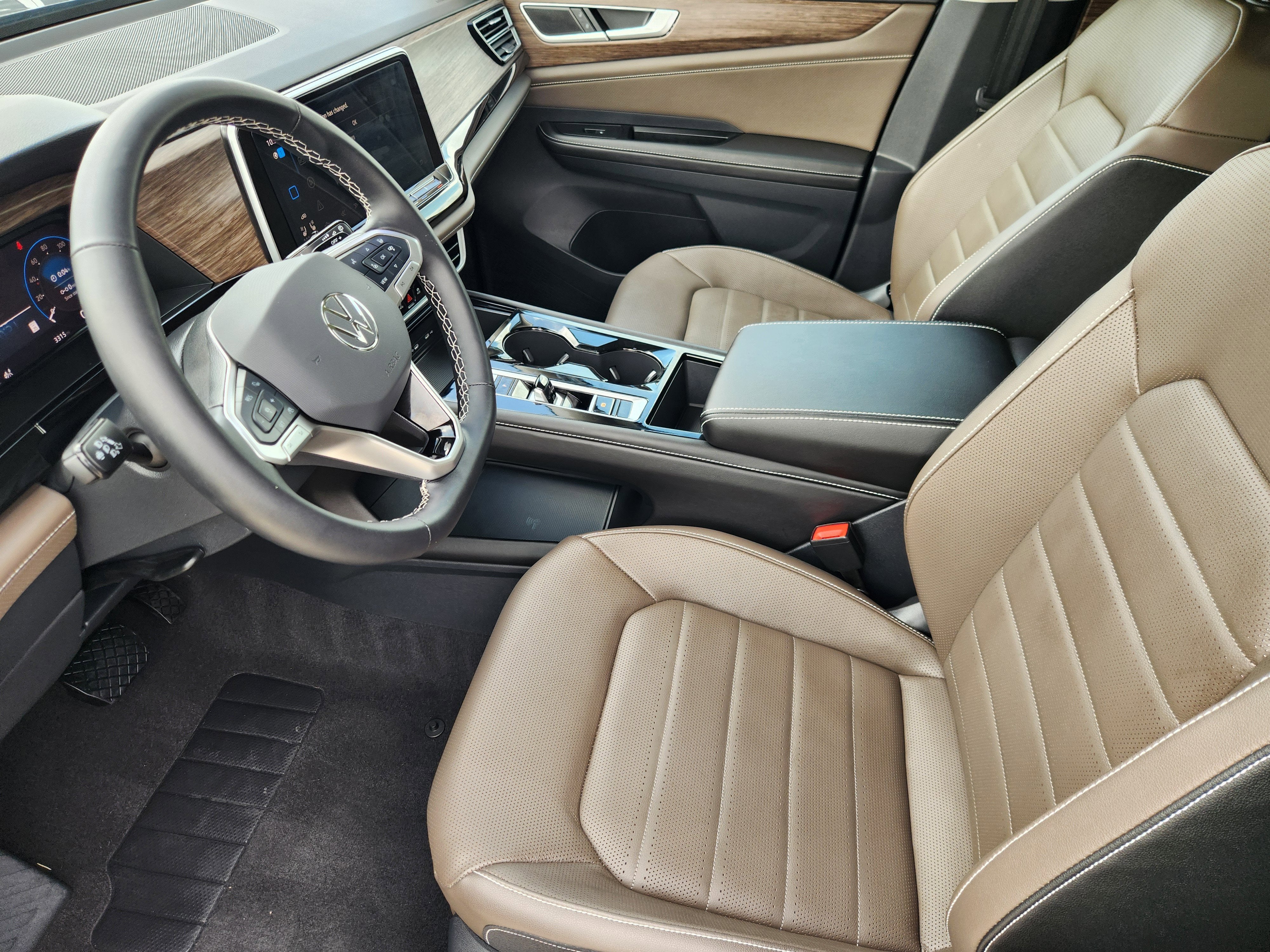 2025 Volkswagen Atlas 2.0T SEL