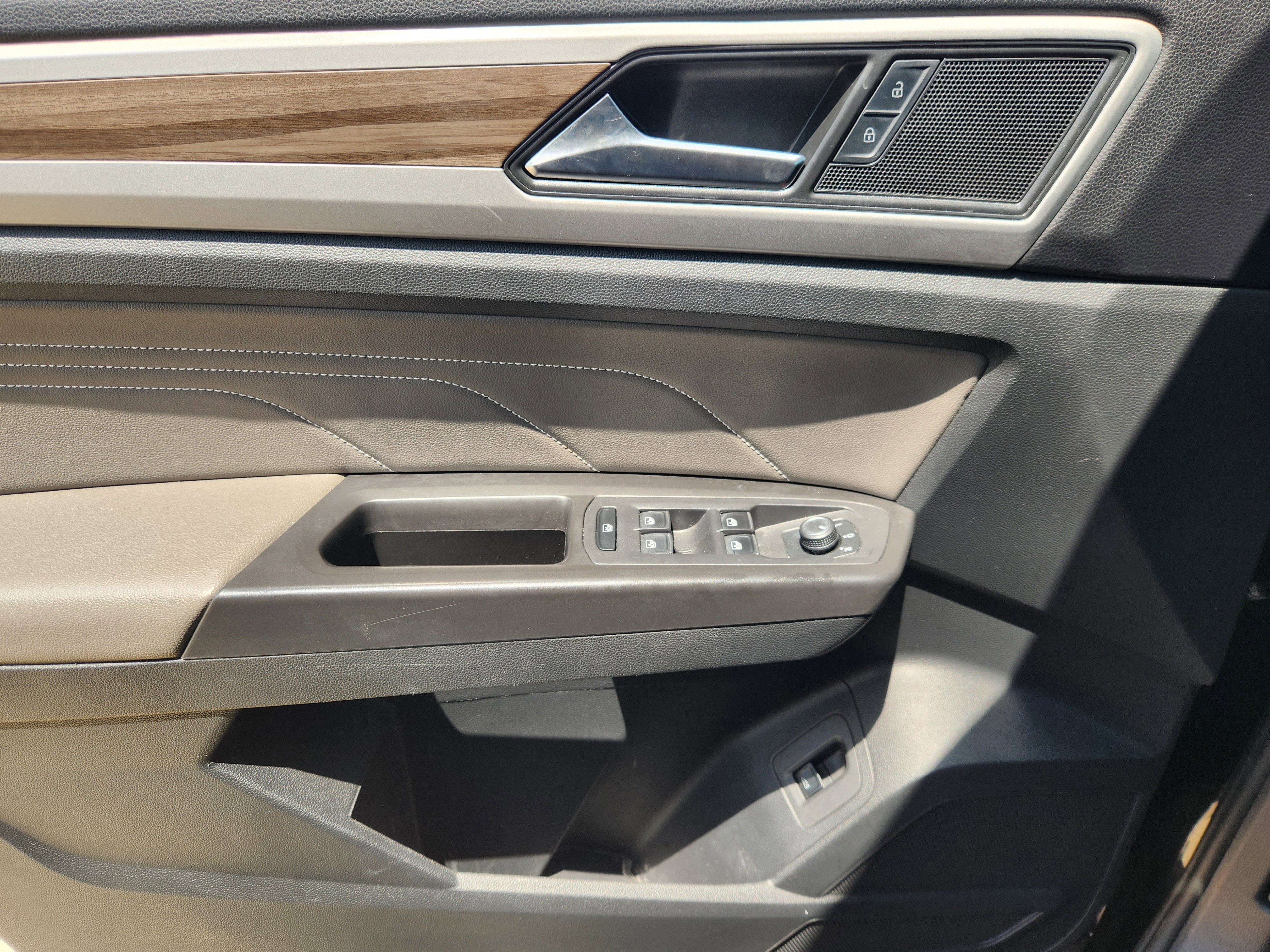 2023 Volkswagen Atlas 3.6L V6 SEL