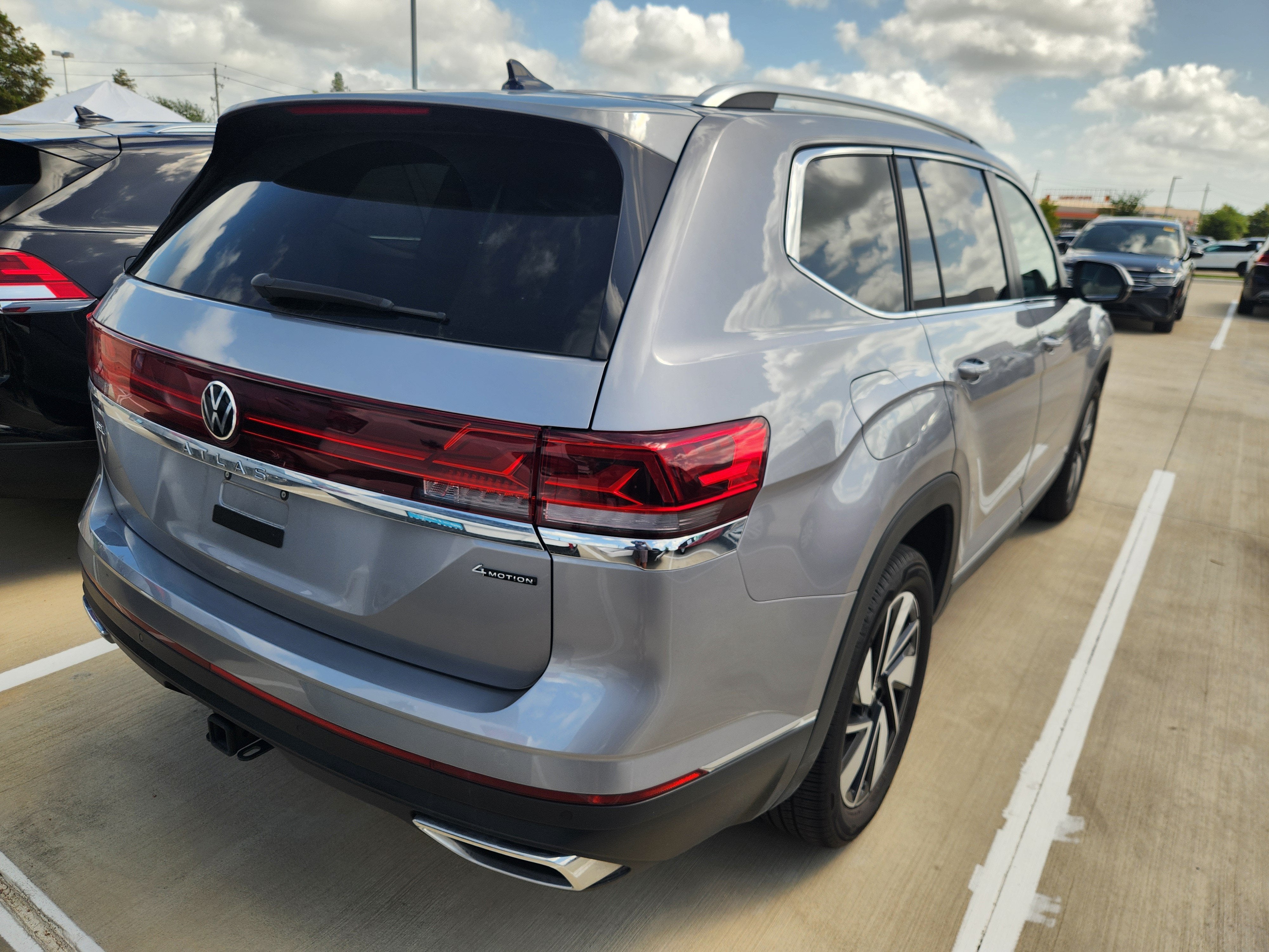 2025 Volkswagen Atlas 2.0T SEL