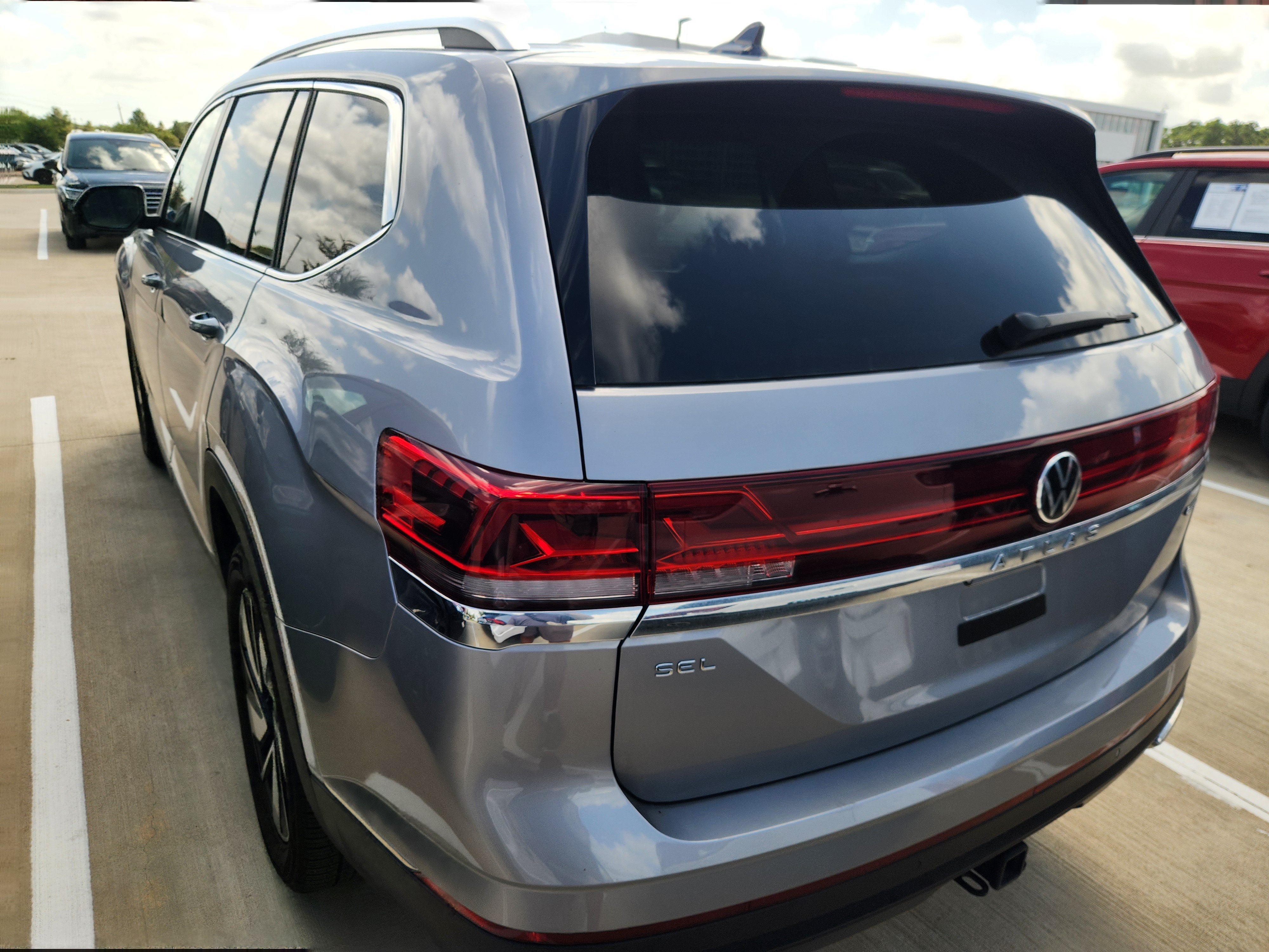 2025 Volkswagen Atlas 2.0T SEL