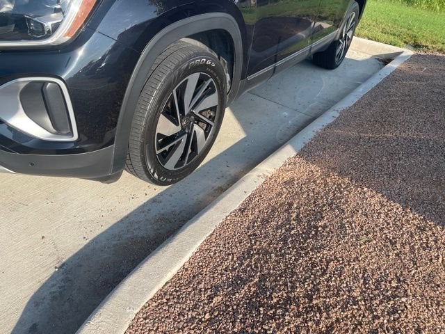 2024 Volkswagen Atlas 2.0T SEL