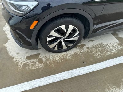2023 Volkswagen ID.4 Pro