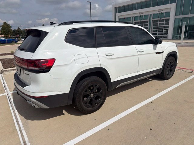 2025 Volkswagen Atlas 2.0T Peak Edition