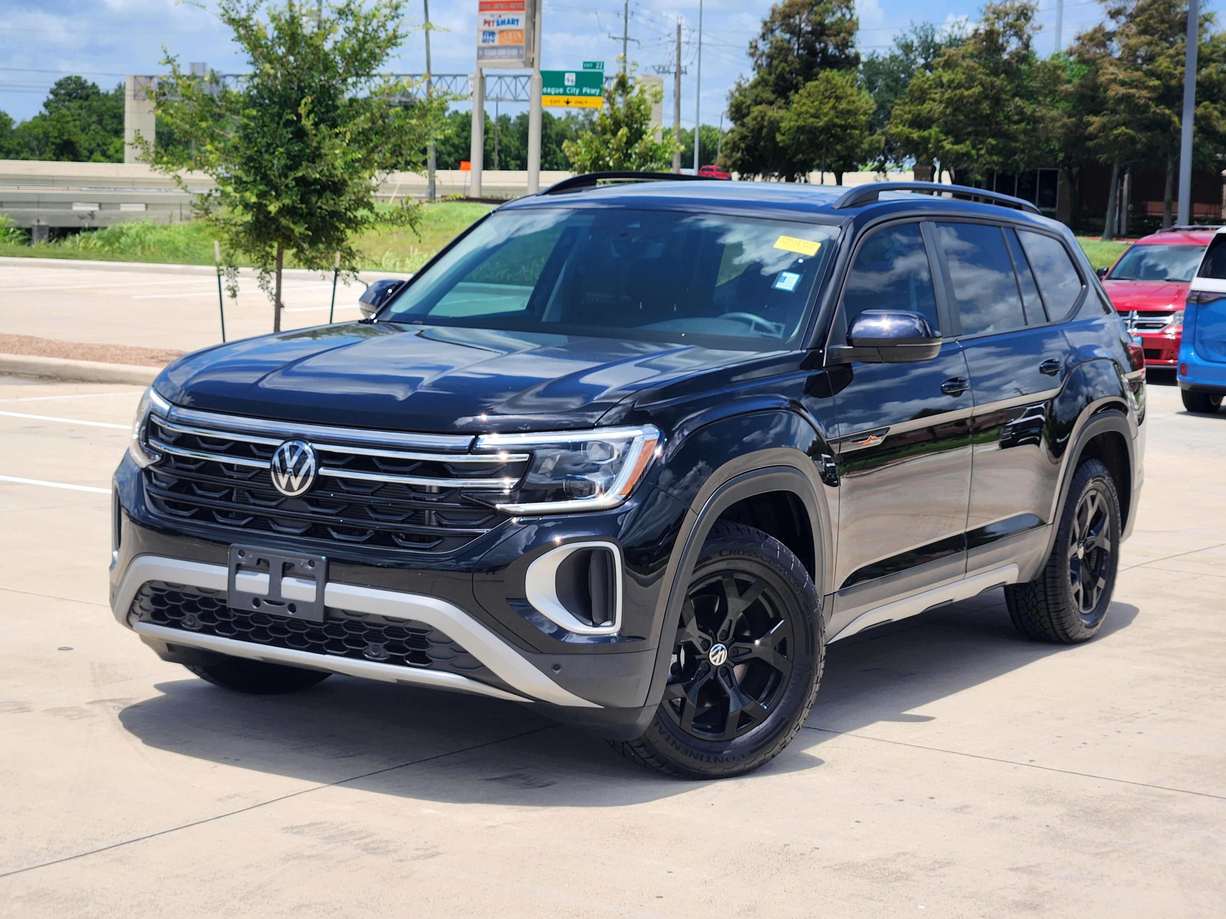 2025 Volkswagen Atlas 2.0T Peak Edition