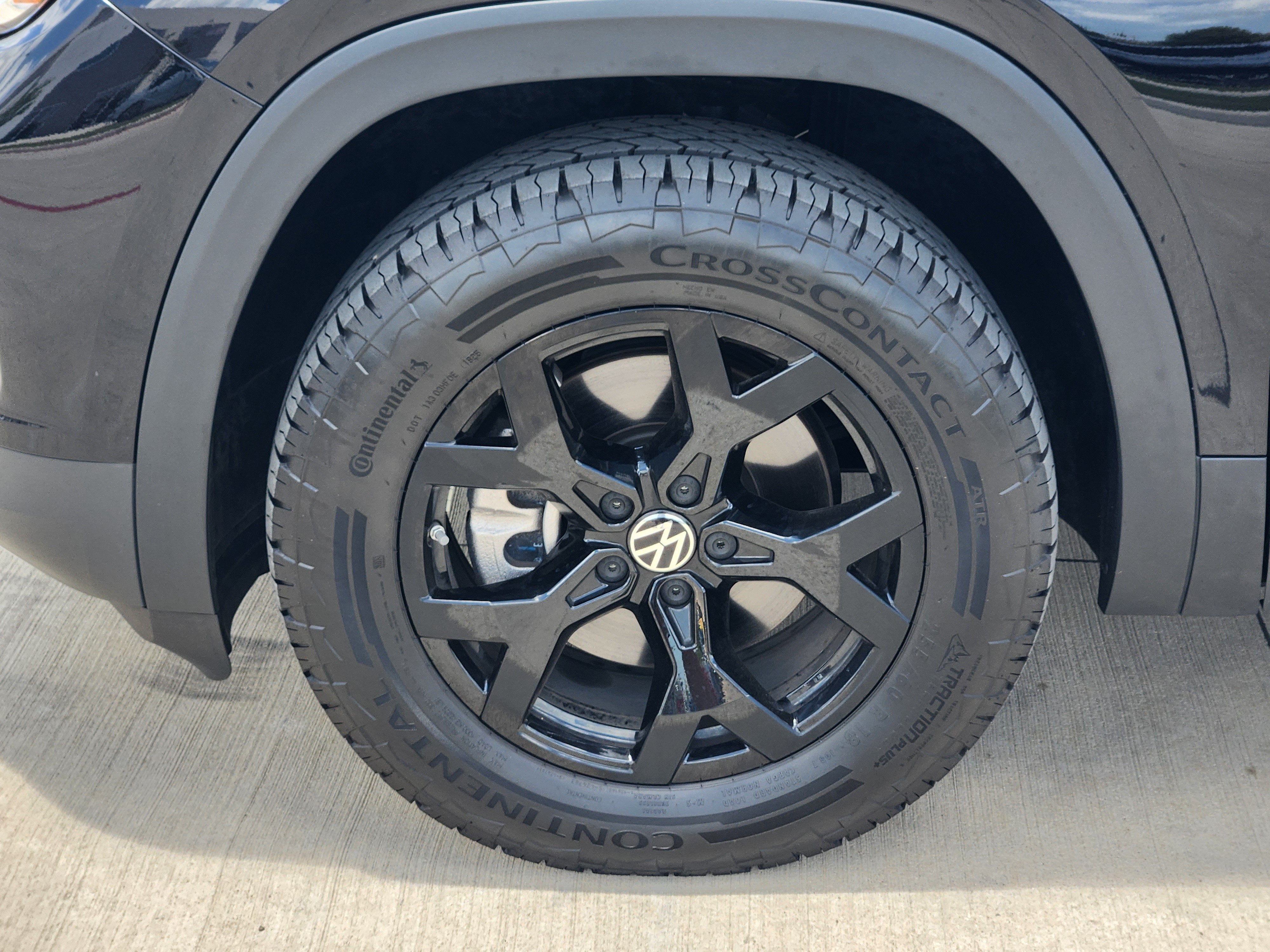 2025 Volkswagen Atlas 2.0T Peak Edition
