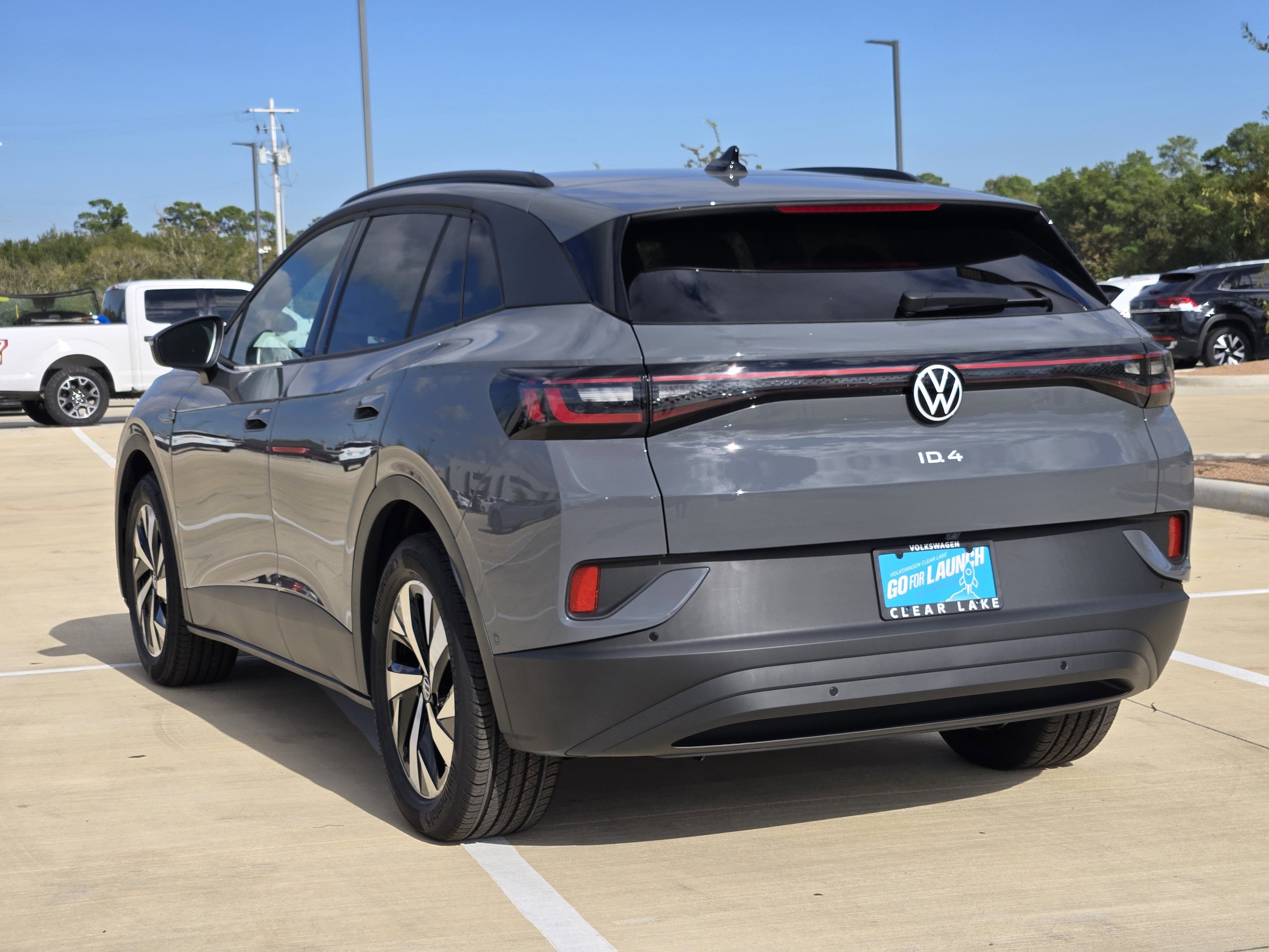 2025 Volkswagen ID.4 Pro