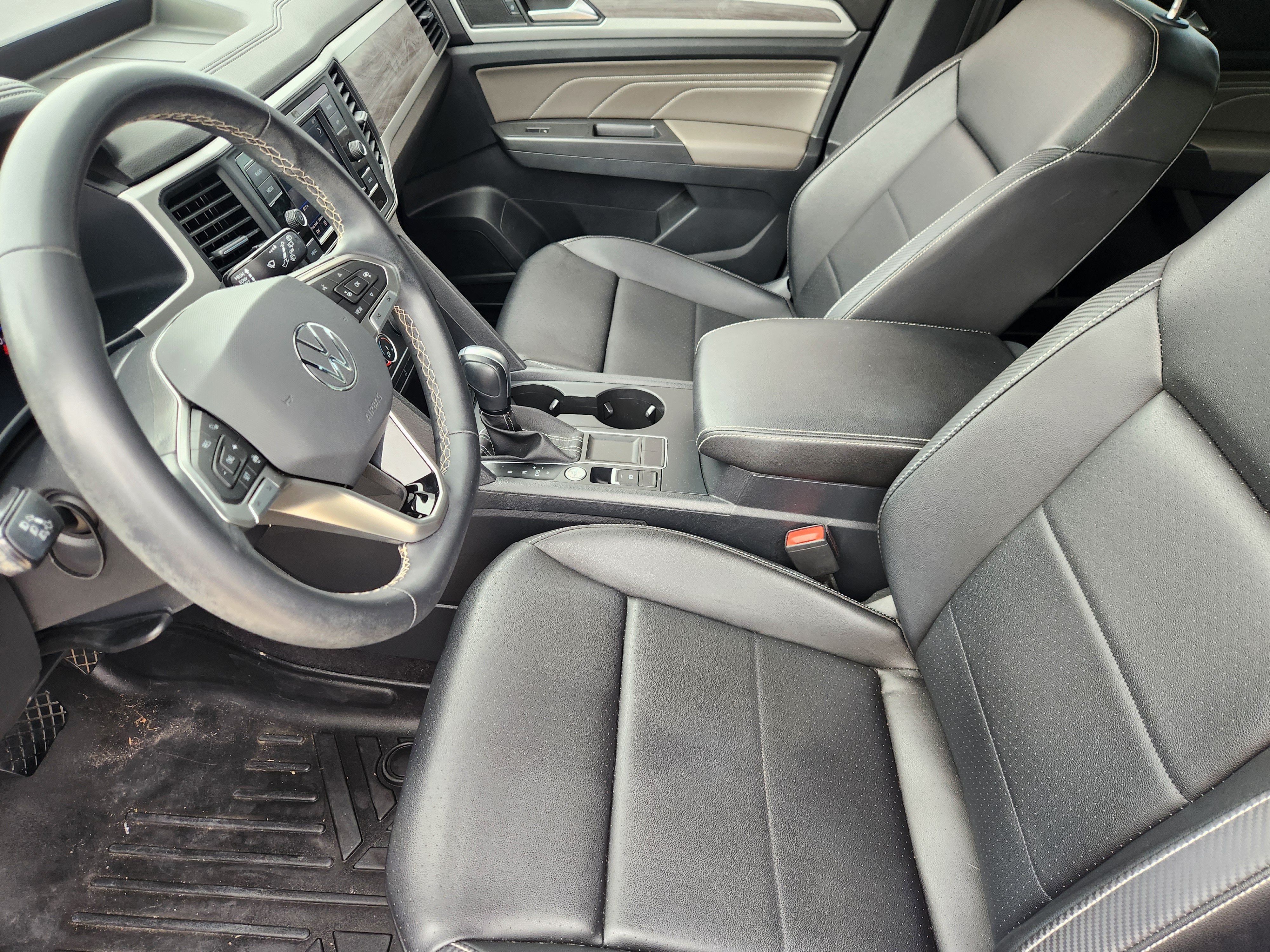 2023 Volkswagen Atlas Cross Sport 2.0T SE