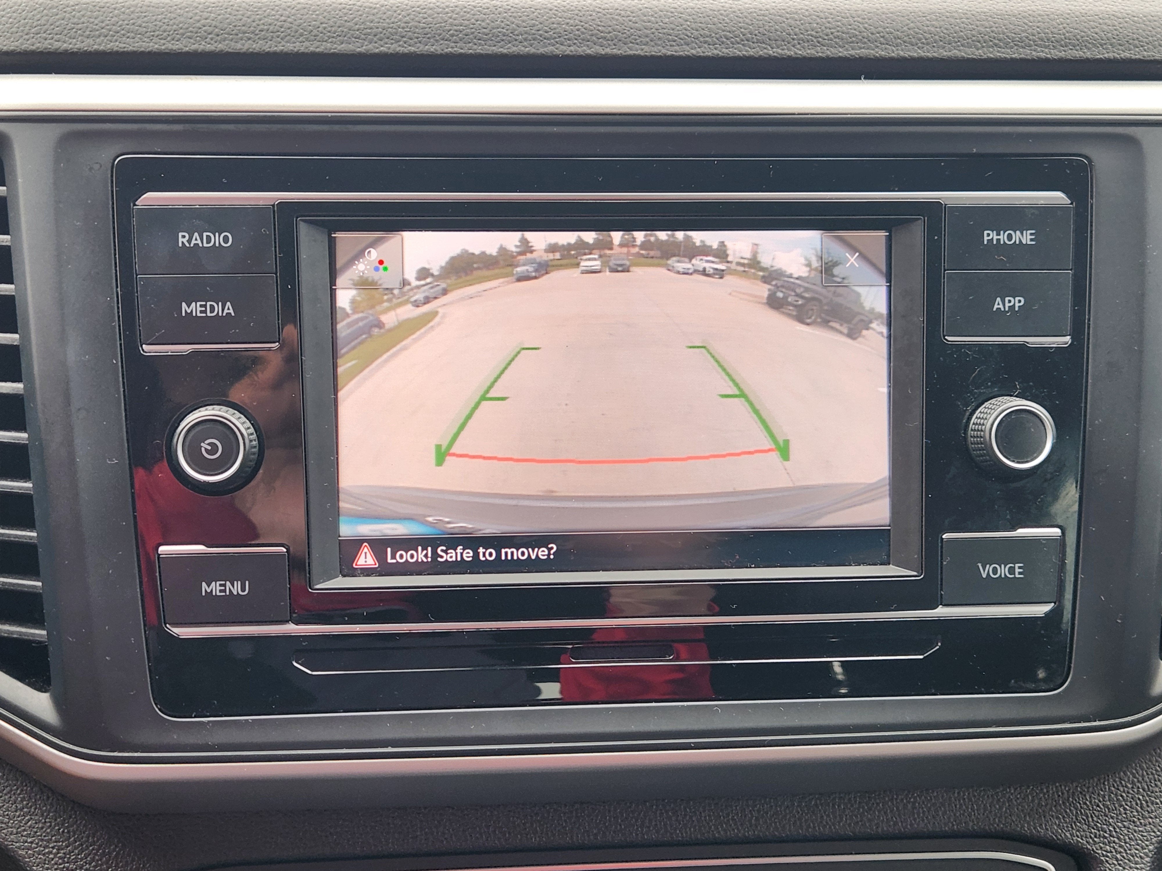 2023 Volkswagen Atlas Cross Sport 2.0T SE