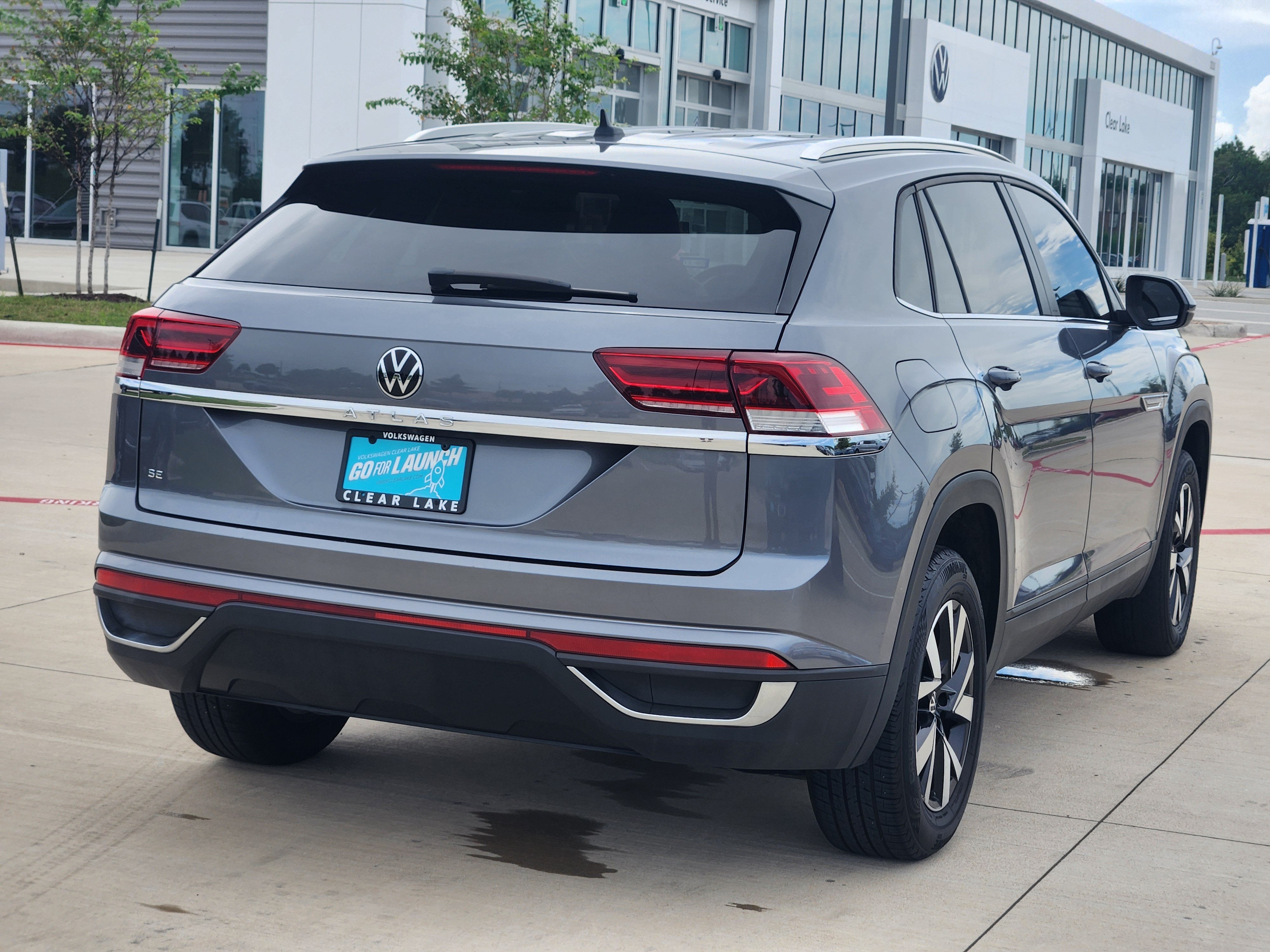 2023 Volkswagen Atlas Cross Sport 2.0T SE