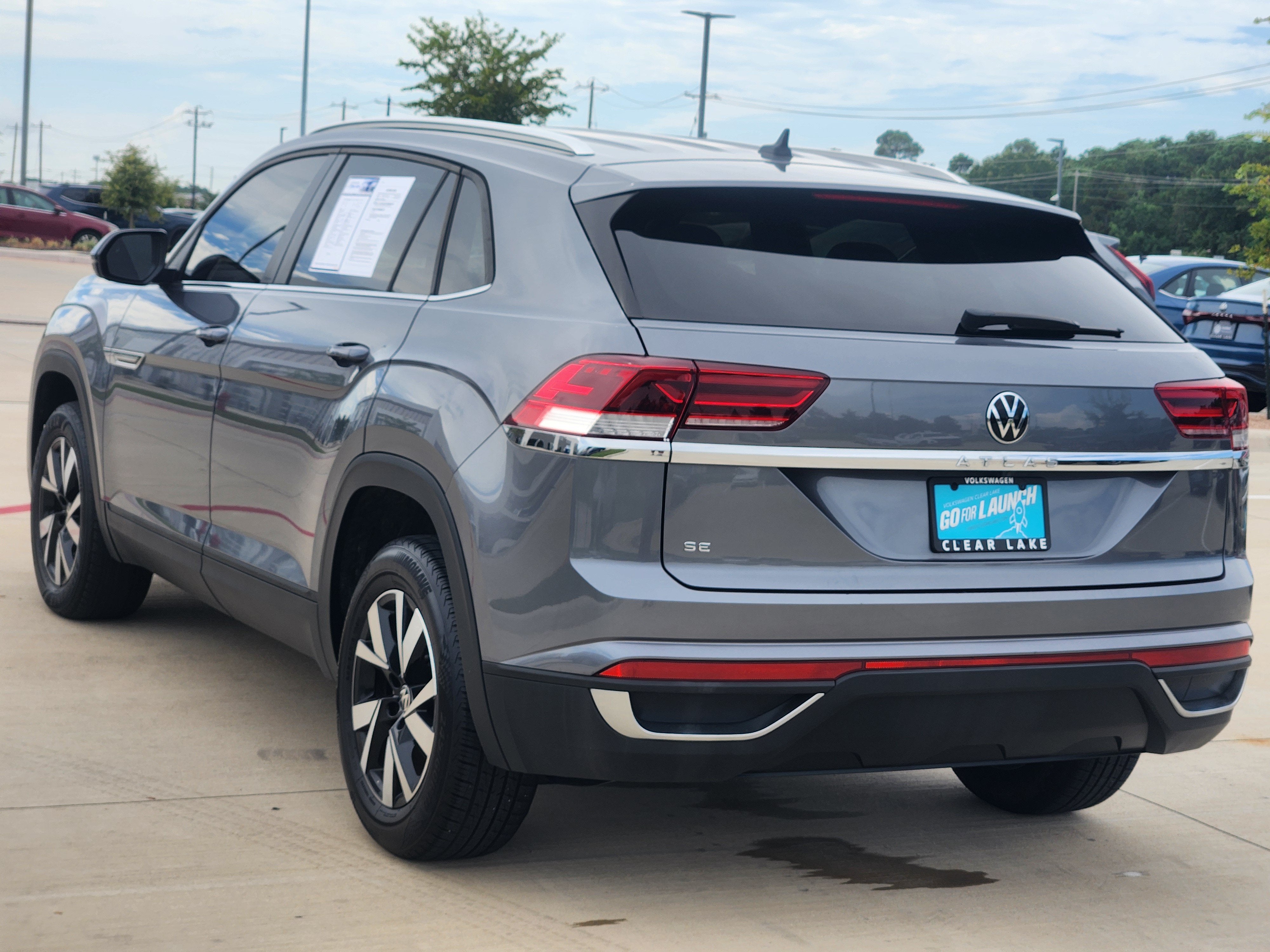 2023 Volkswagen Atlas Cross Sport 2.0T SE