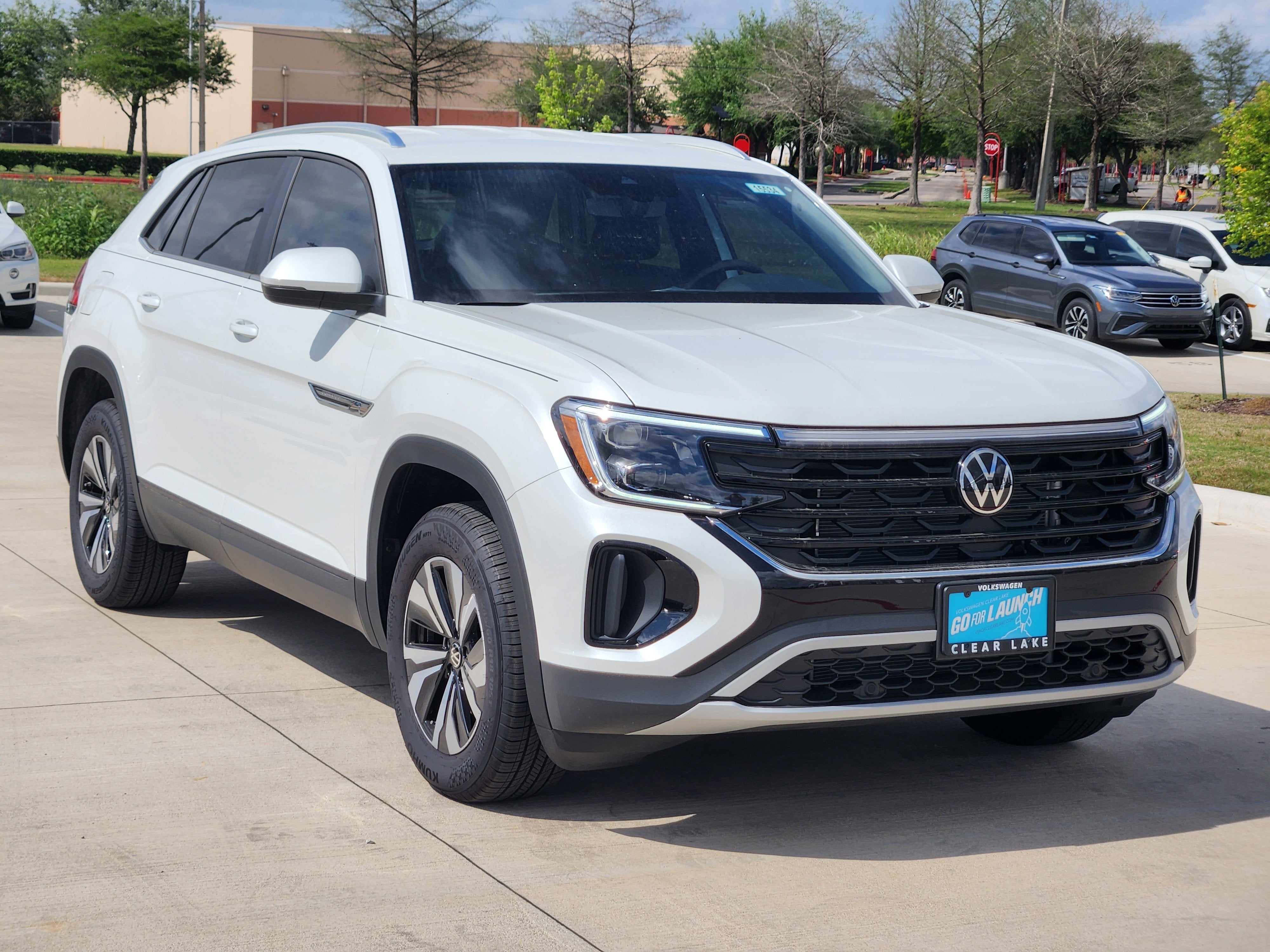 2026 Volkswagen Atlas Cross Sport 2.0T SE