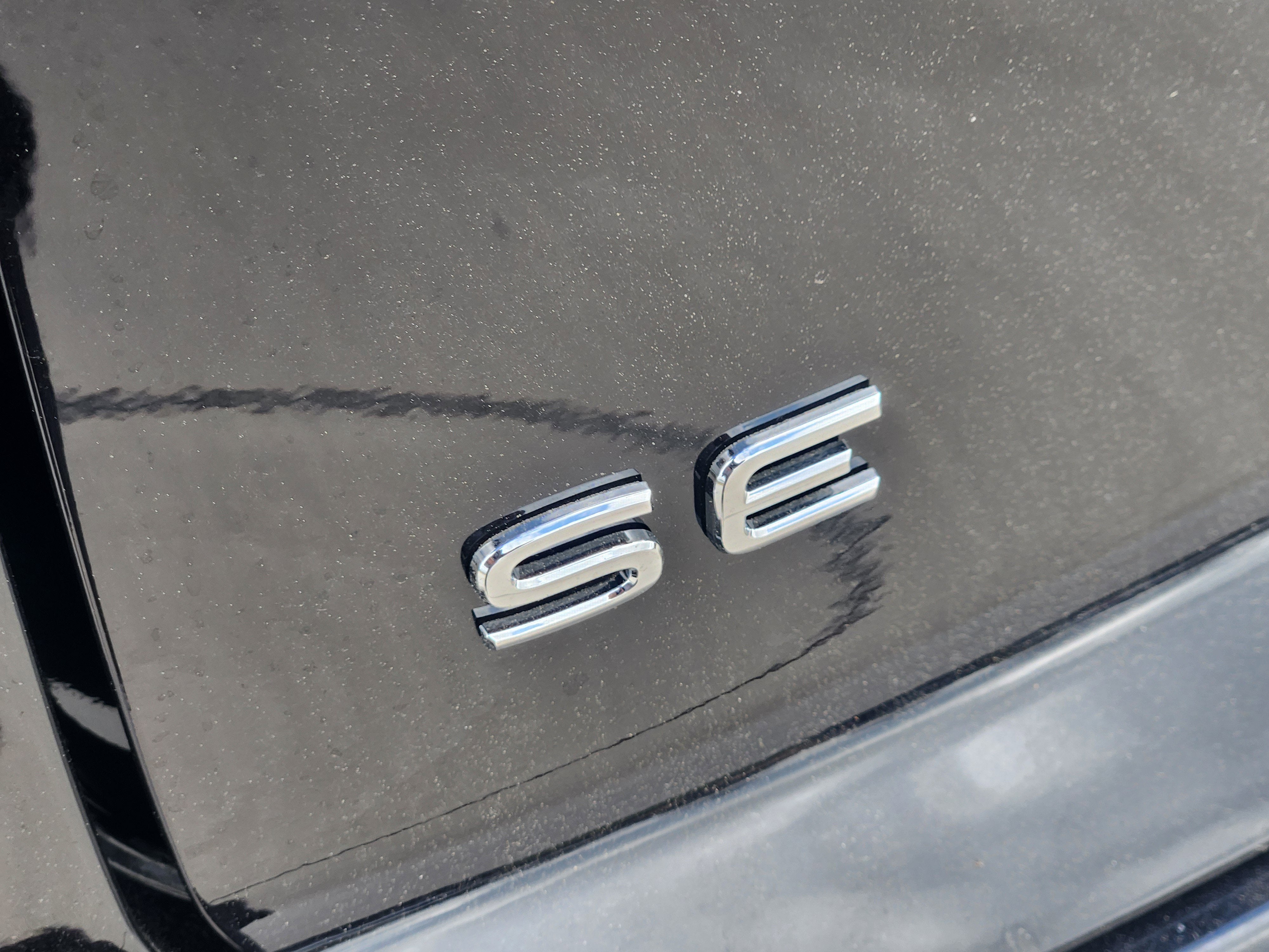 2026 Volkswagen Atlas Cross Sport 2.0T SE