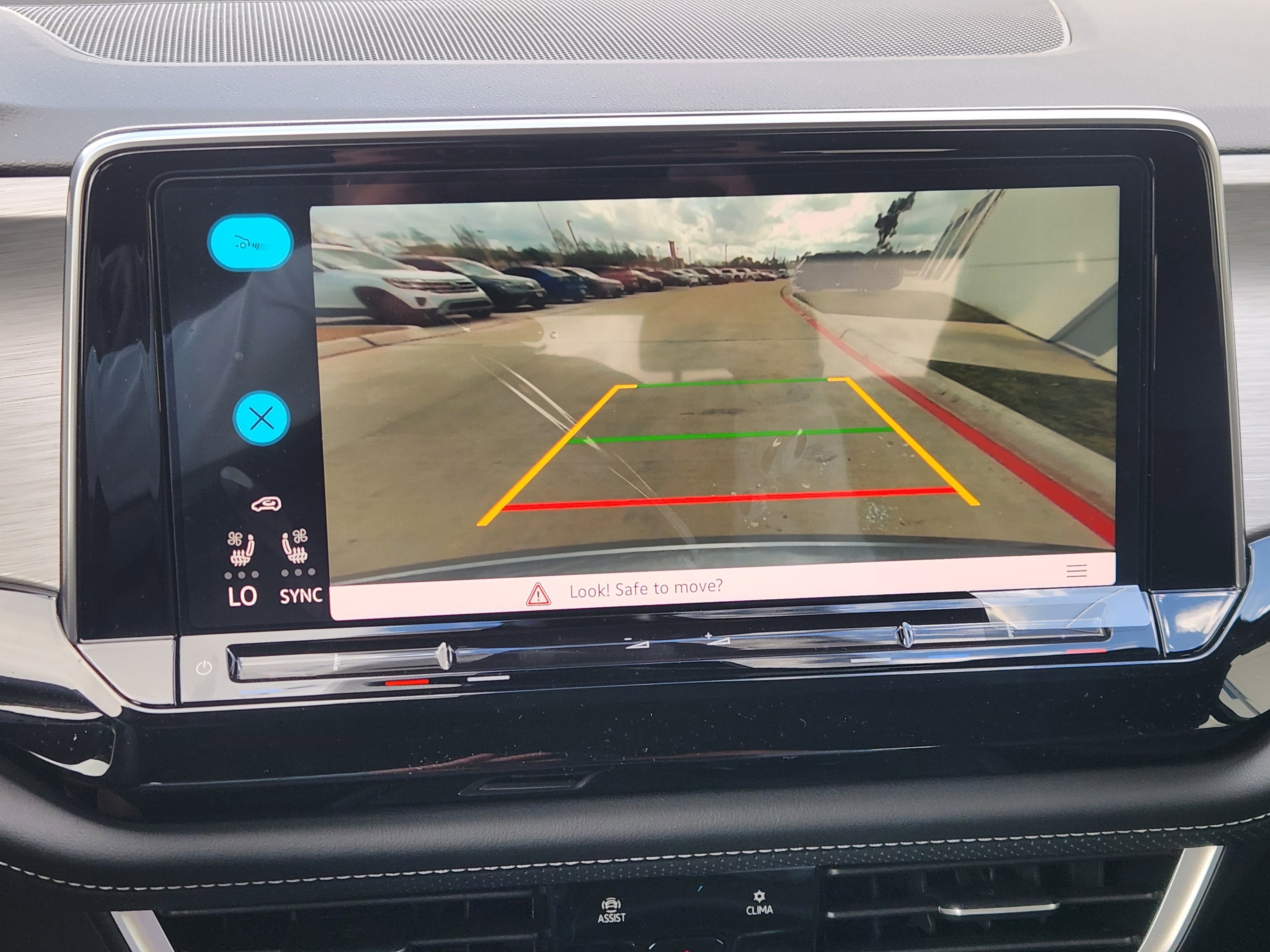 2026 Volkswagen Atlas Cross Sport 2.0T SE