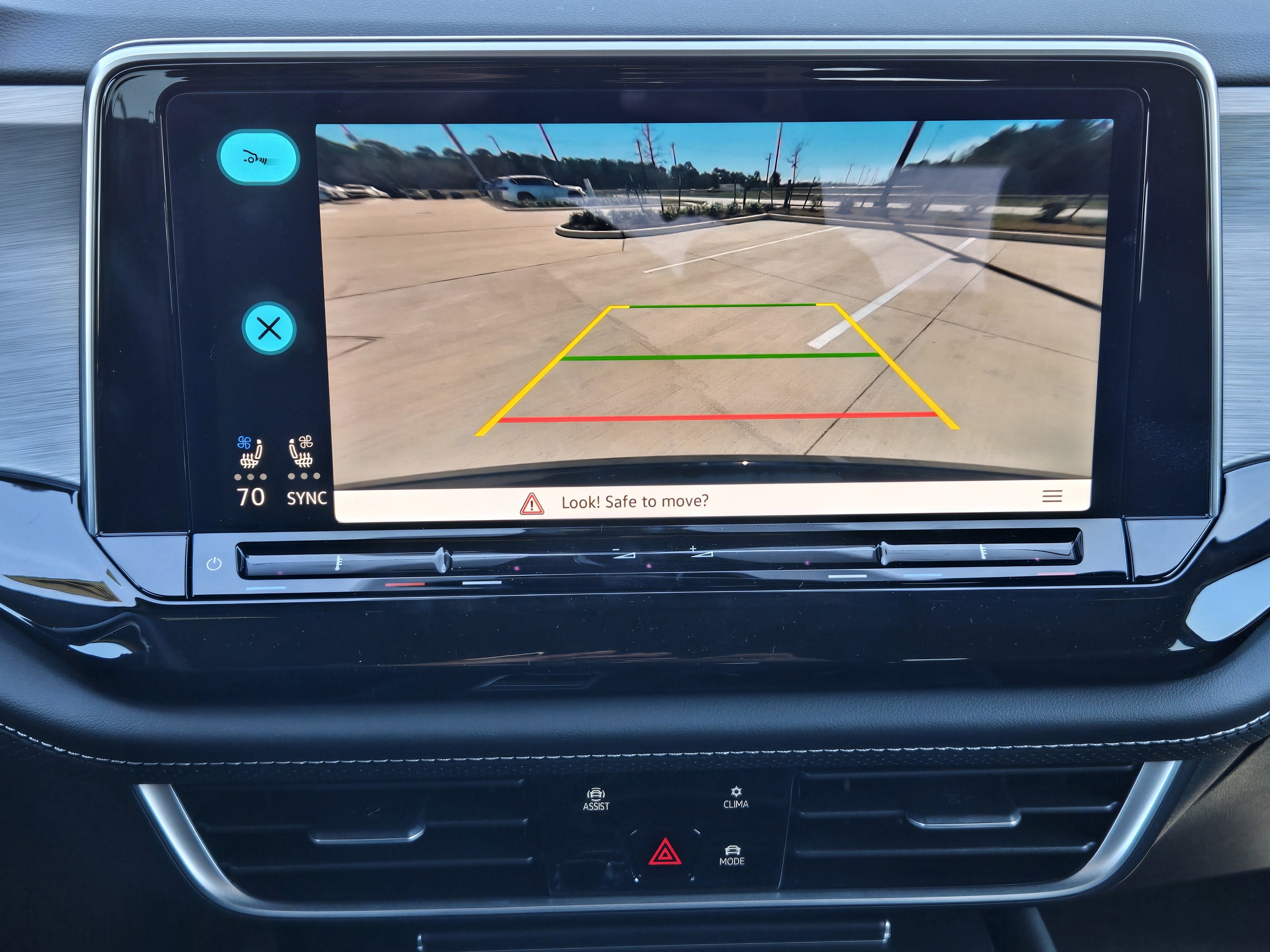 2026 Volkswagen Atlas Cross Sport 2.0T SE