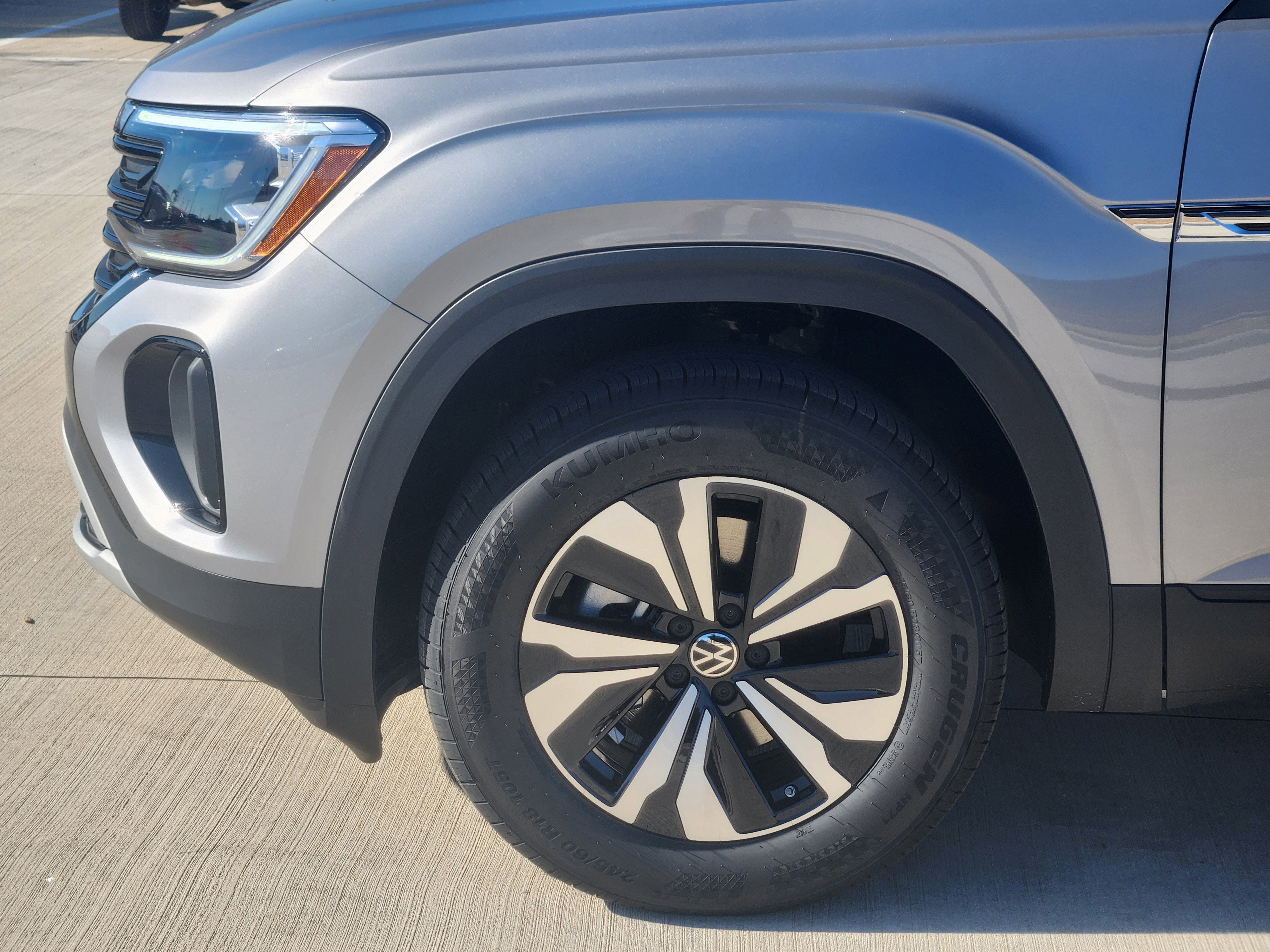 2026 Volkswagen Atlas Cross Sport 2.0T SE